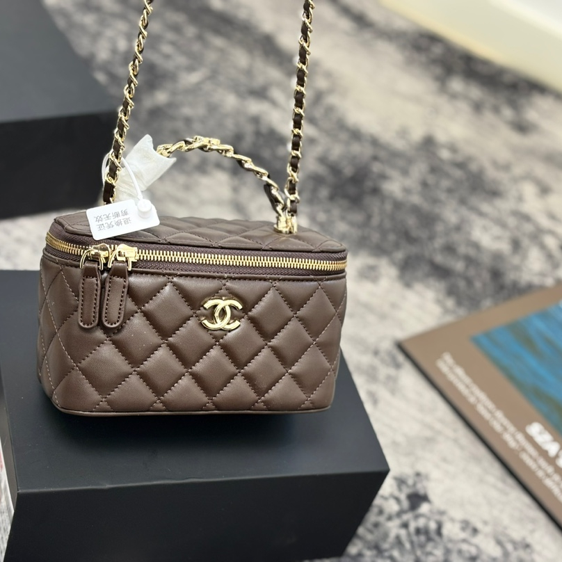 シャネル(Chanel)  バニティ バッグ  17x11mm