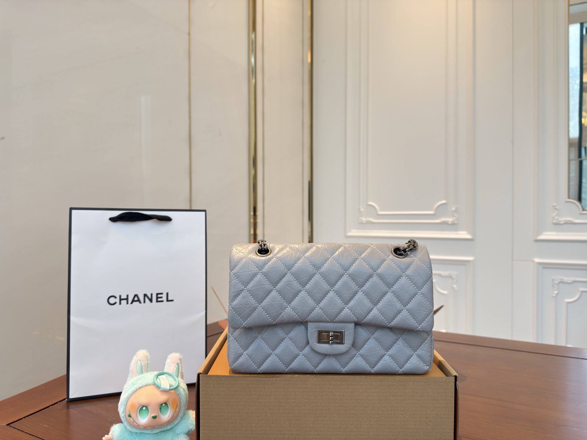 シャネル(Chanel)  2.55CF チェーン バッグ  25x15cm