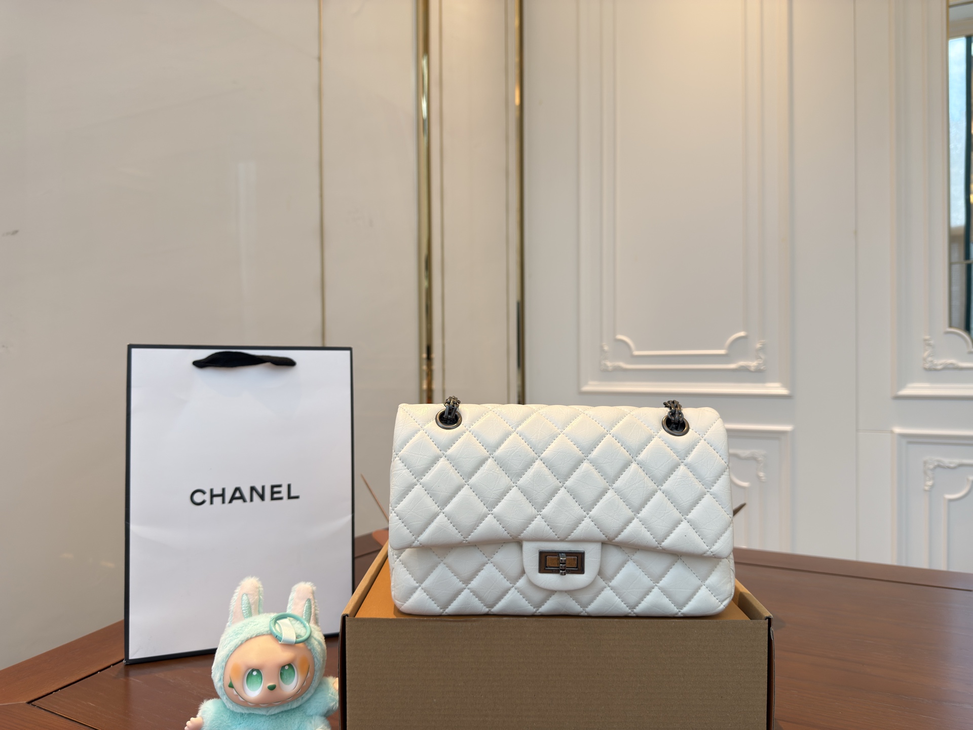 シャネル(Chanel)  2.55CF チェーン バッグ  25x15cm