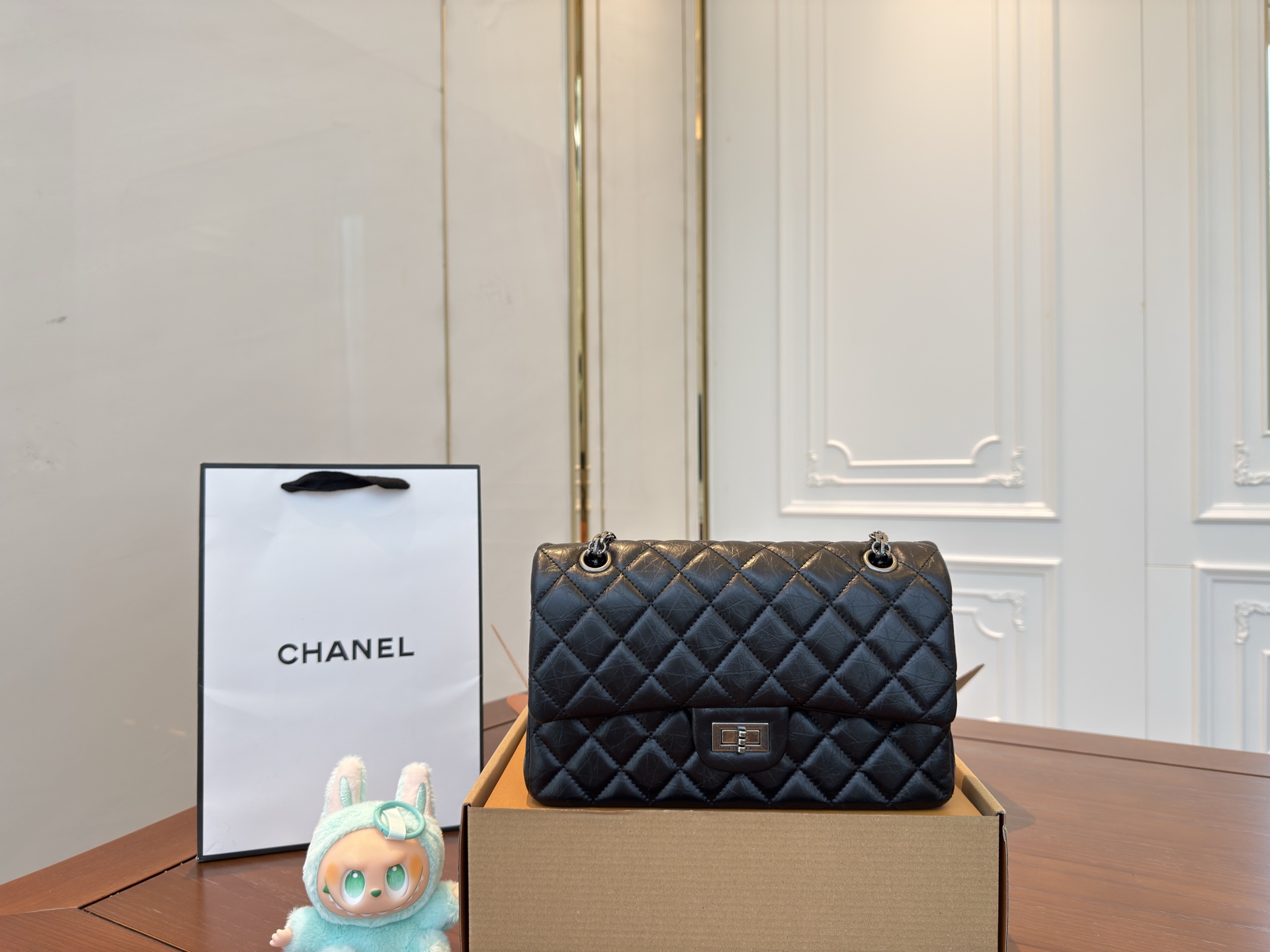 シャネル(Chanel)  2.55CF チェーン バッグ  25x15cm