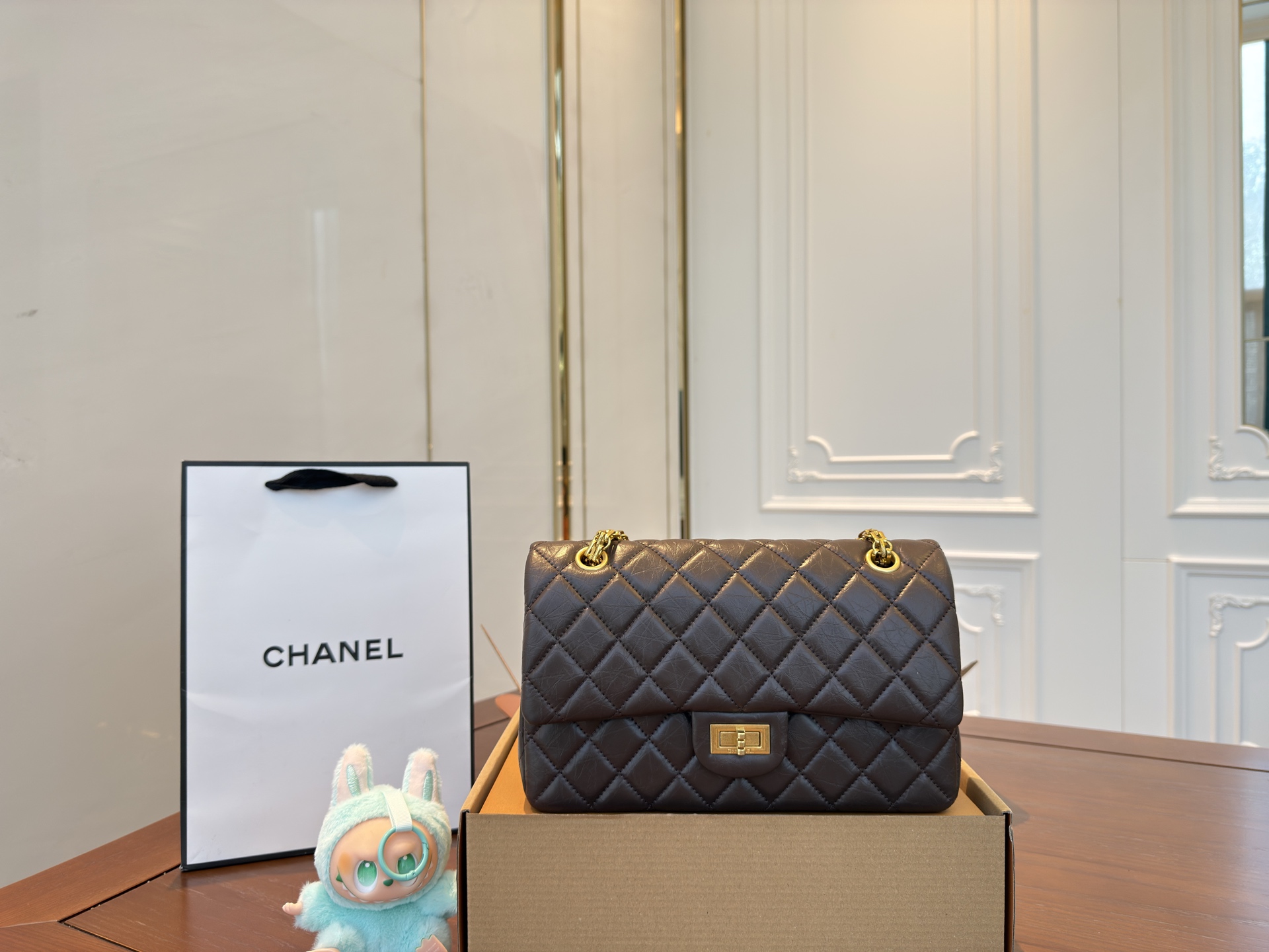 シャネル(Chanel)  2.55CF チェーン バッグ  25x15cm