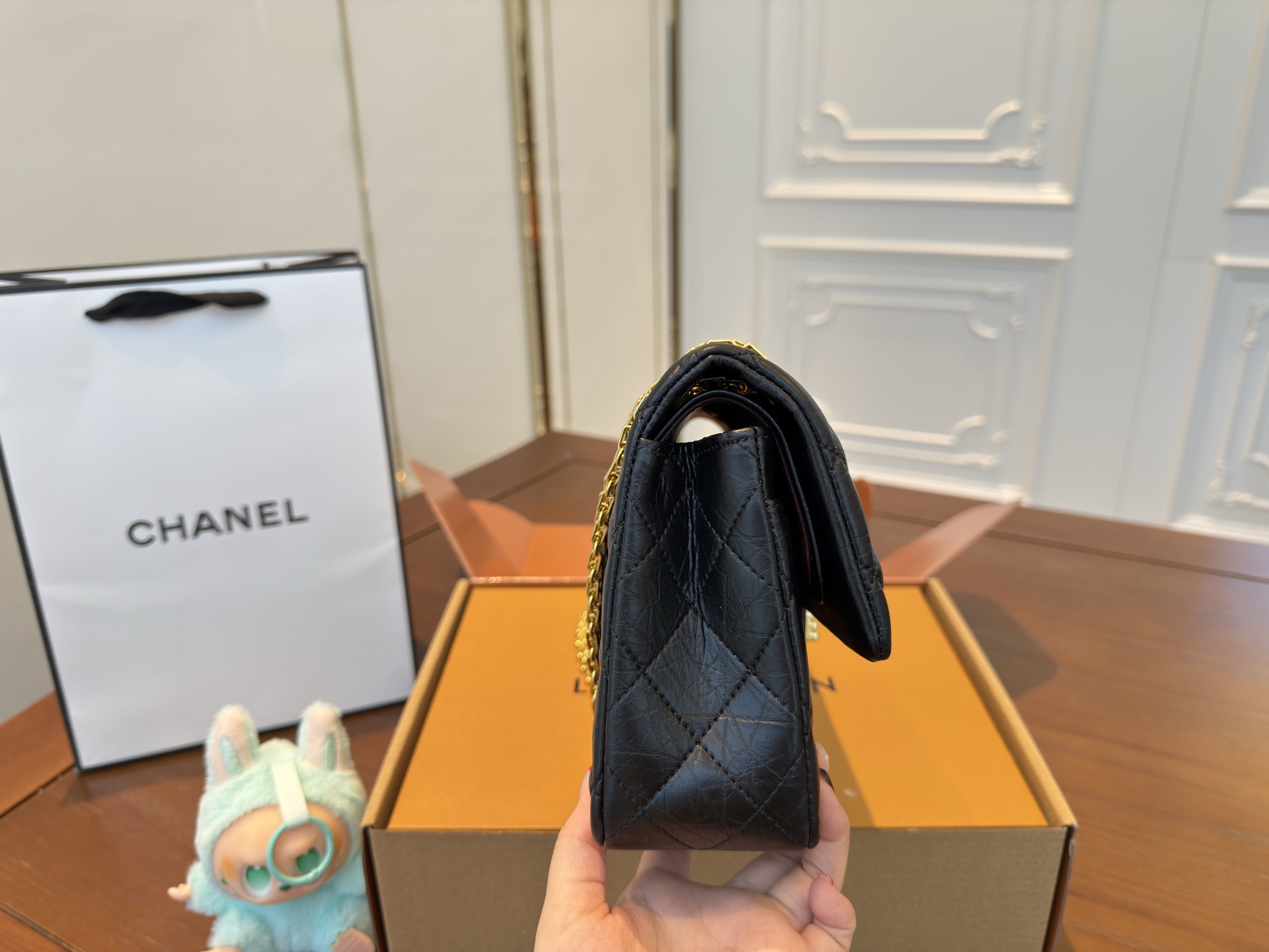 シャネル(Chanel)  2.55CF チェーン バッグ  25x15cm