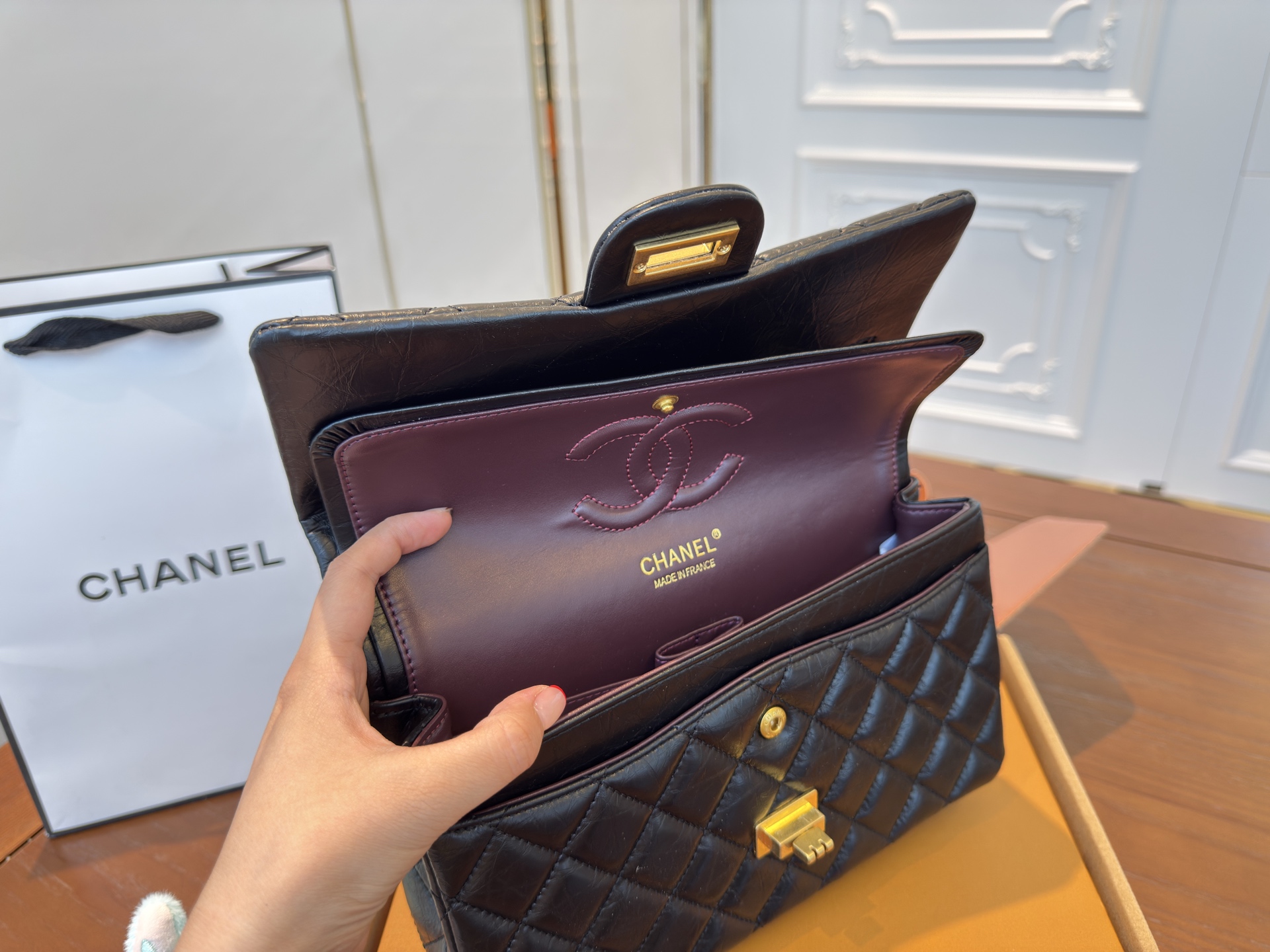 シャネル(Chanel)  2.55CF チェーン バッグ  25x15cm