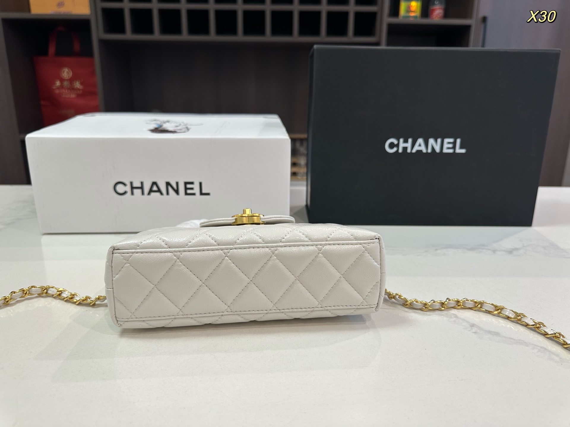 シャネル(Chanel)  23K kelly チェーン バッグ  19cm