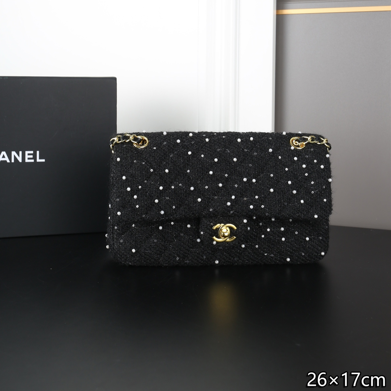 シャネル(Chanel)  Classic Flap CF チェーン バッグ  26X17cm