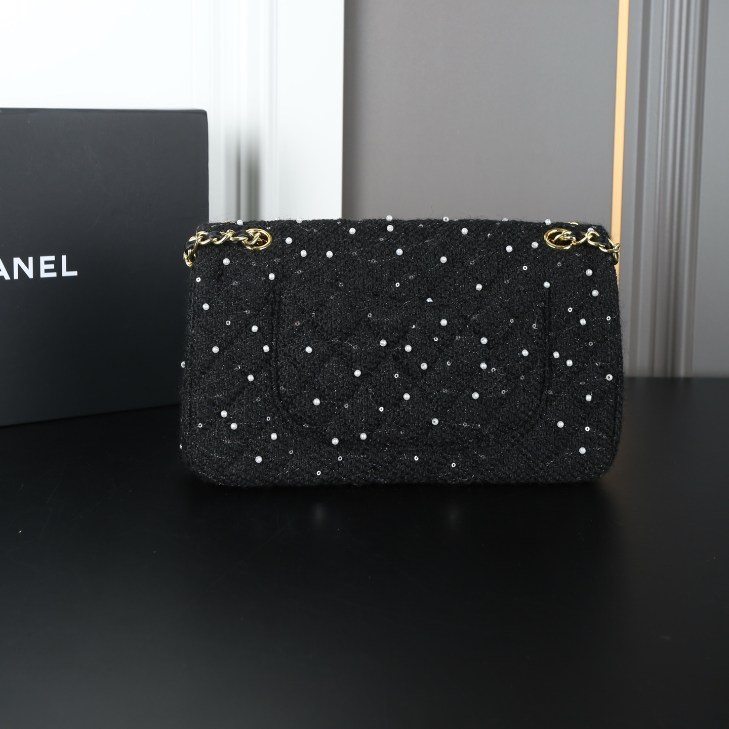 シャネル(Chanel)  Classic Flap CF チェーン バッグ  26X17cm