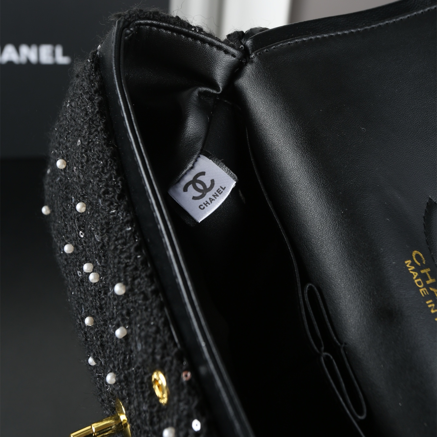 シャネル(Chanel)  Classic Flap CF チェーン バッグ  26X17cm