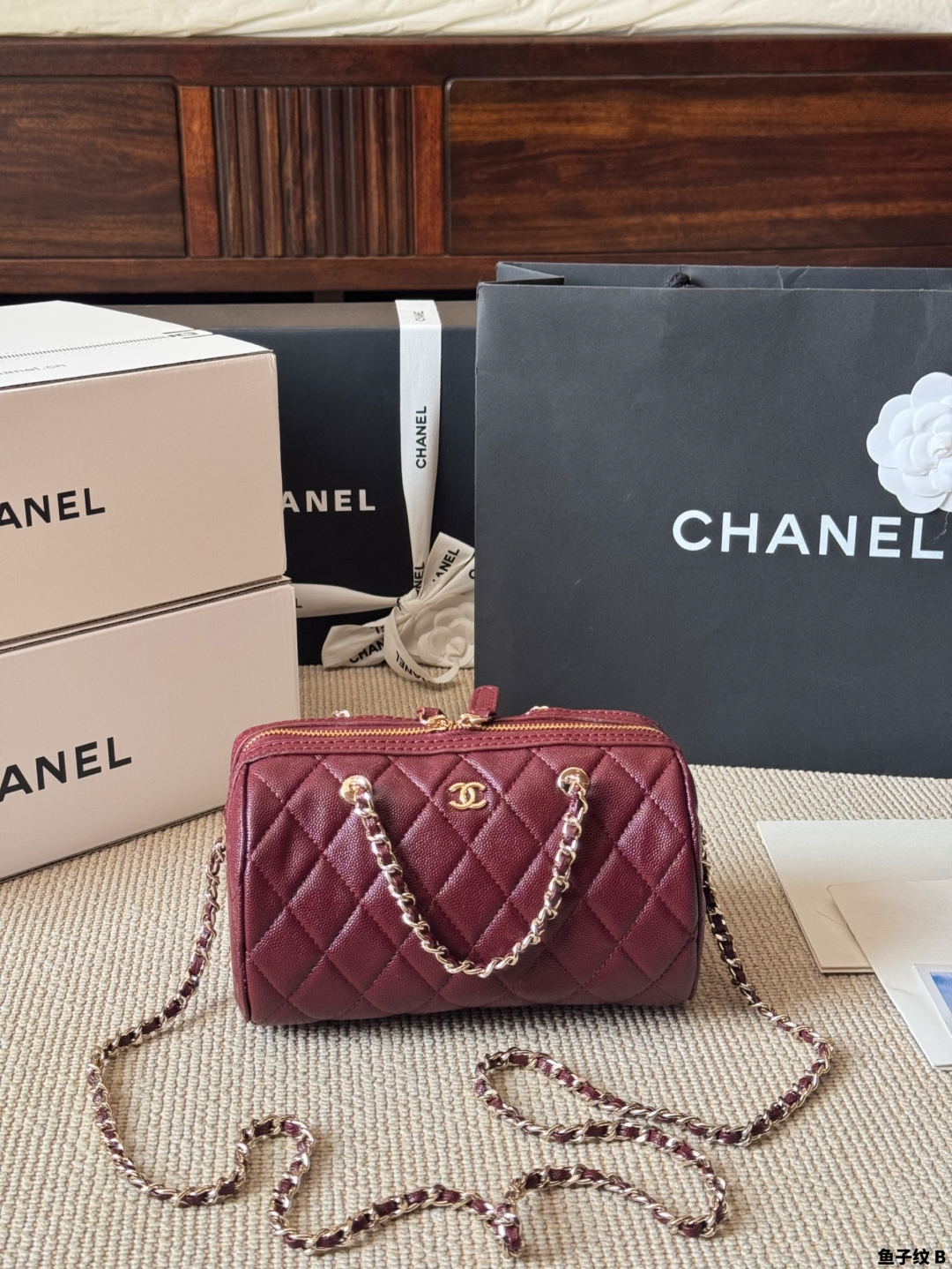 シャネル(Chanel)  新作 25P バッグ  19x12cm