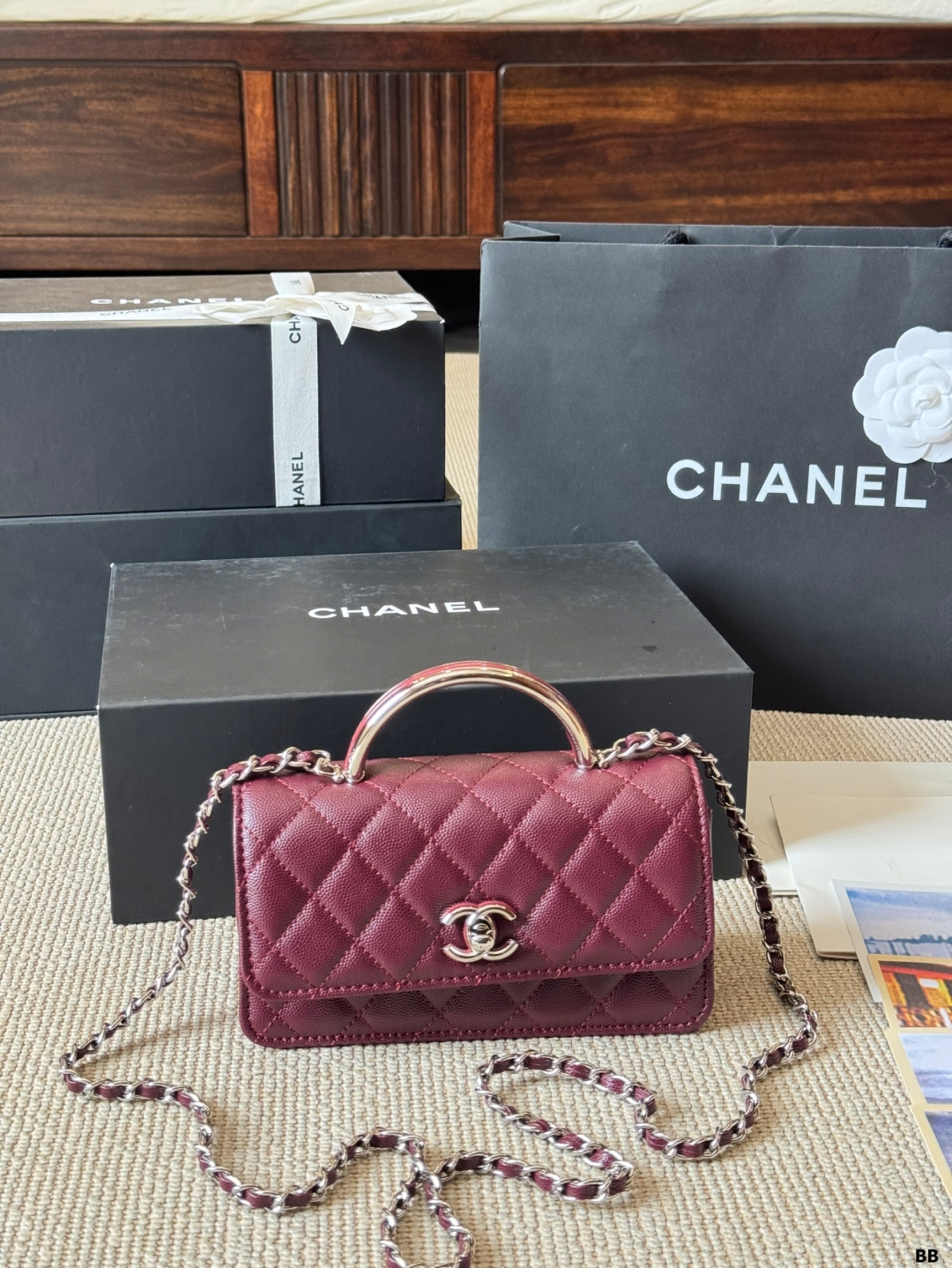 シャネル(Chanel)  新作 25P バッグ  19x12cm