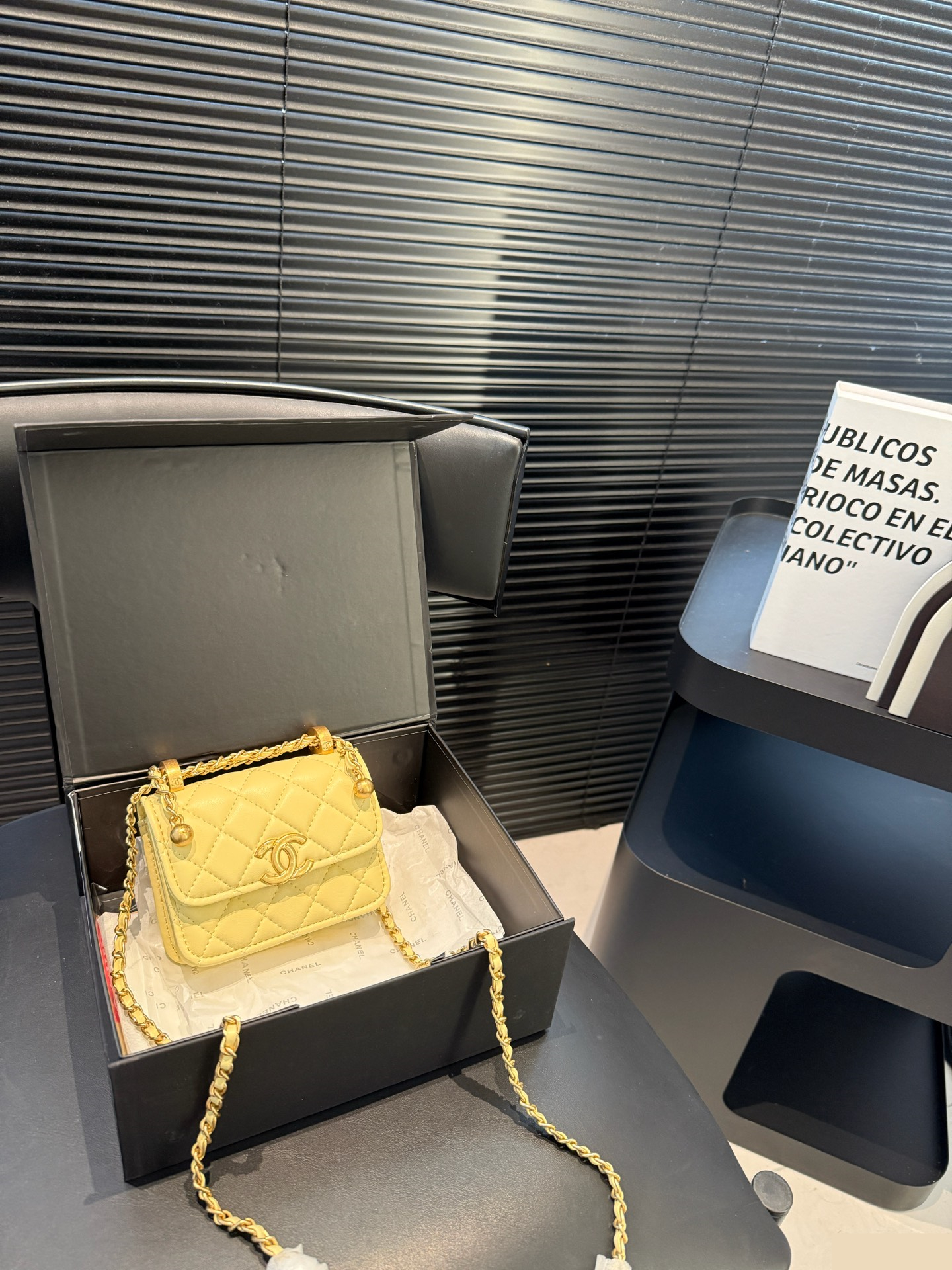 シャネル(Chanel)  新作 25C チェーン ミニ 財布  12.5X9.5cm