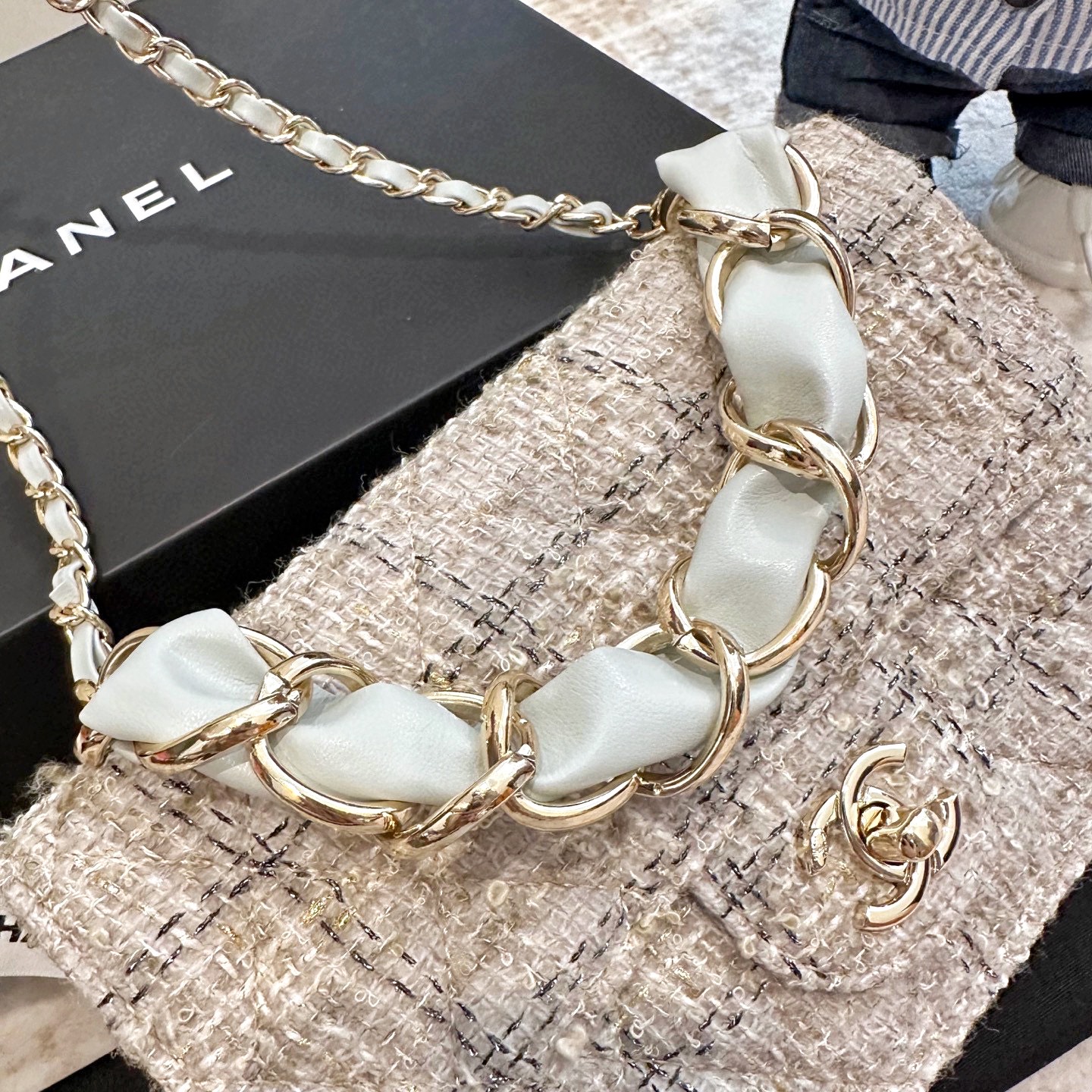 シャネル(Chanel) 25B チェーン バッグ 19cm