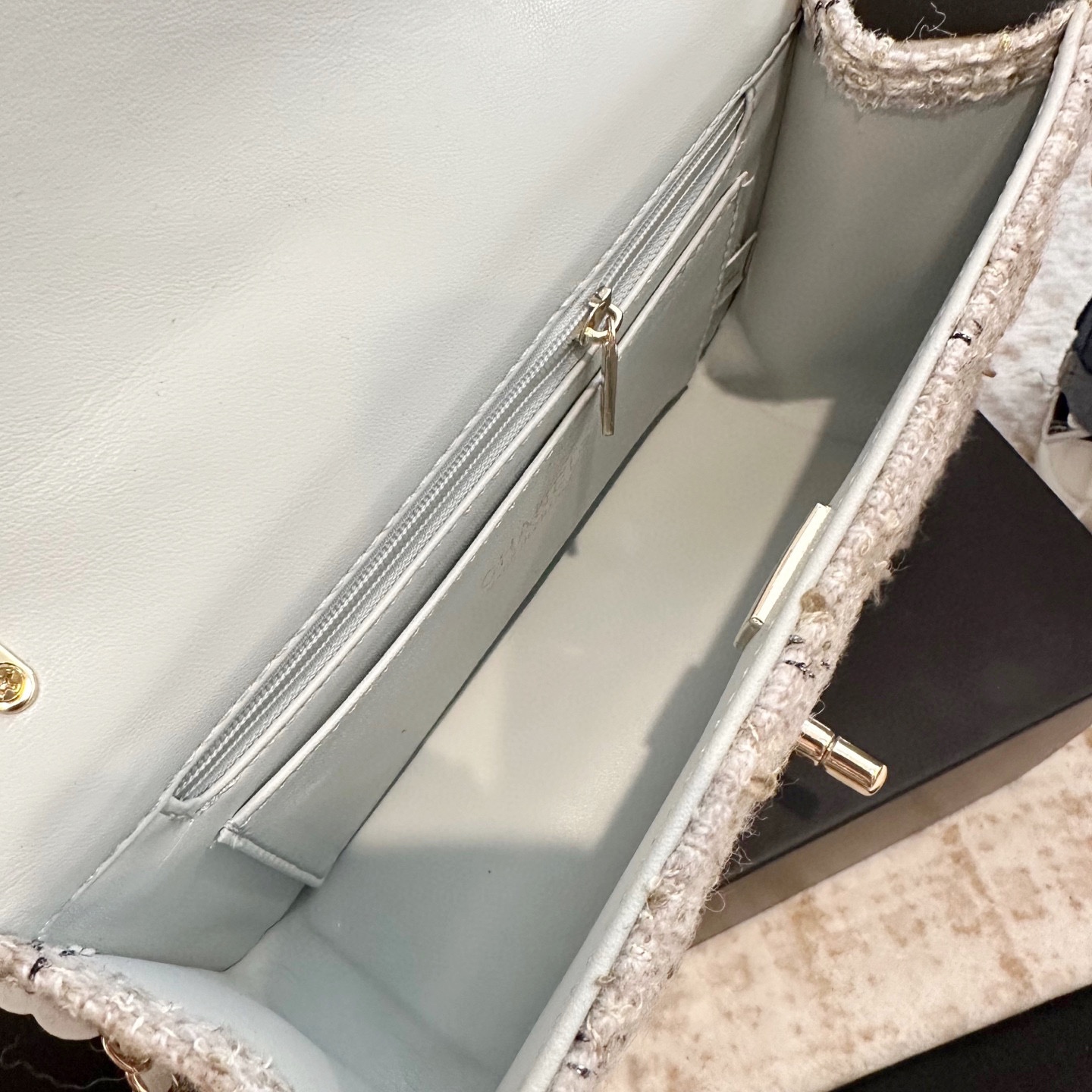シャネル(Chanel) 25B チェーン バッグ 19cm
