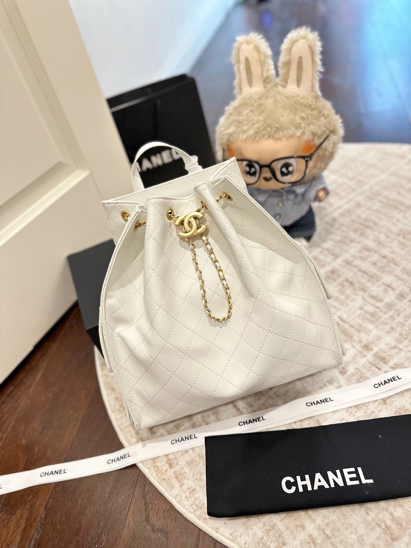 シャネル(Chanel)  新作 25B 巾着 バッグ  25cm
