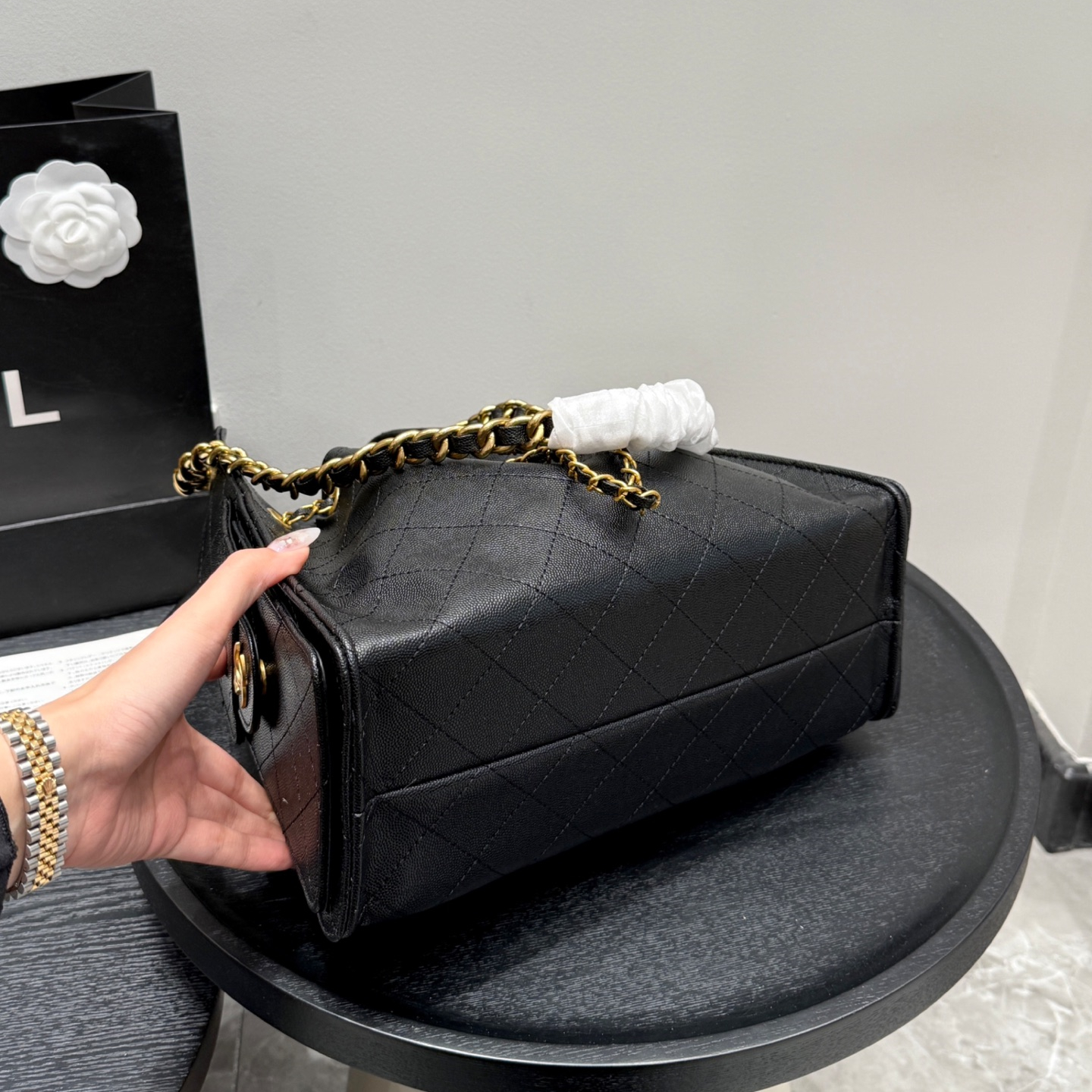 シャネル(Chanel)  HOBO バッグ  30X24cm