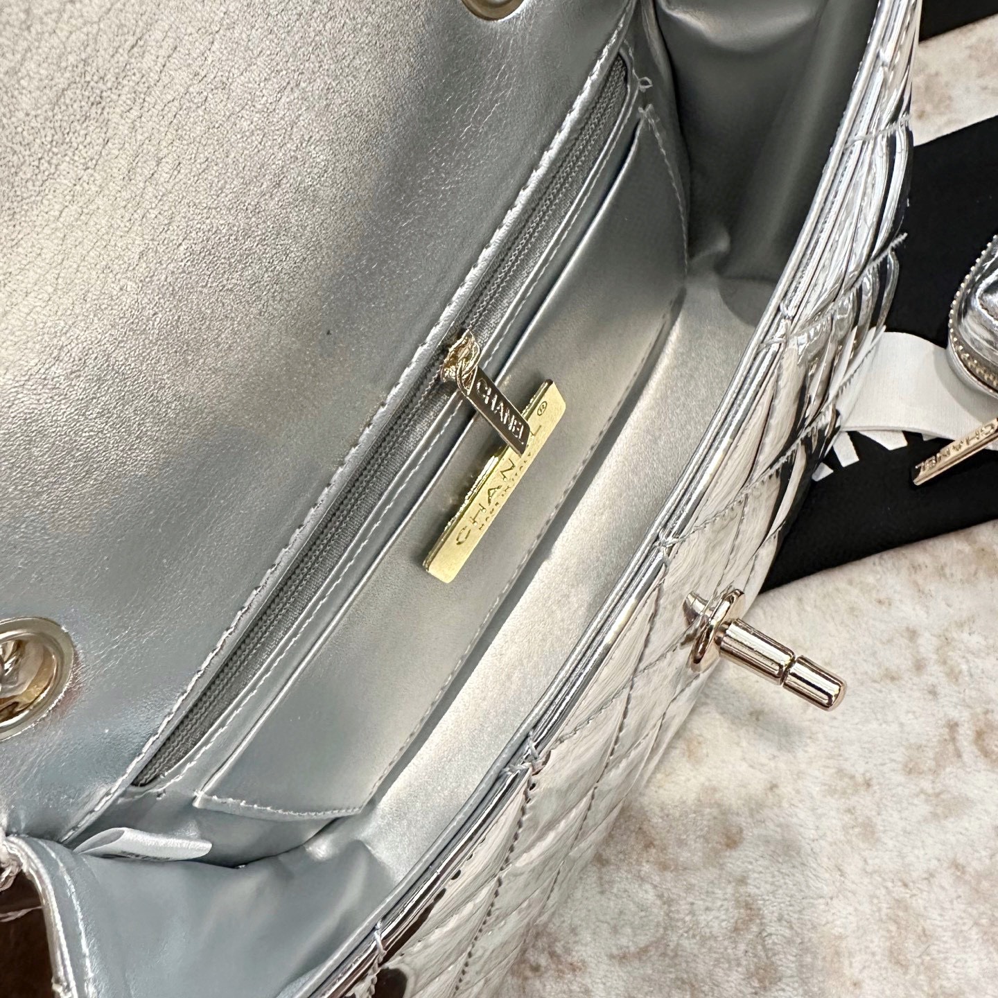 シャネル(Chanel) 新作 25C チェーン バッグ 20X13cm