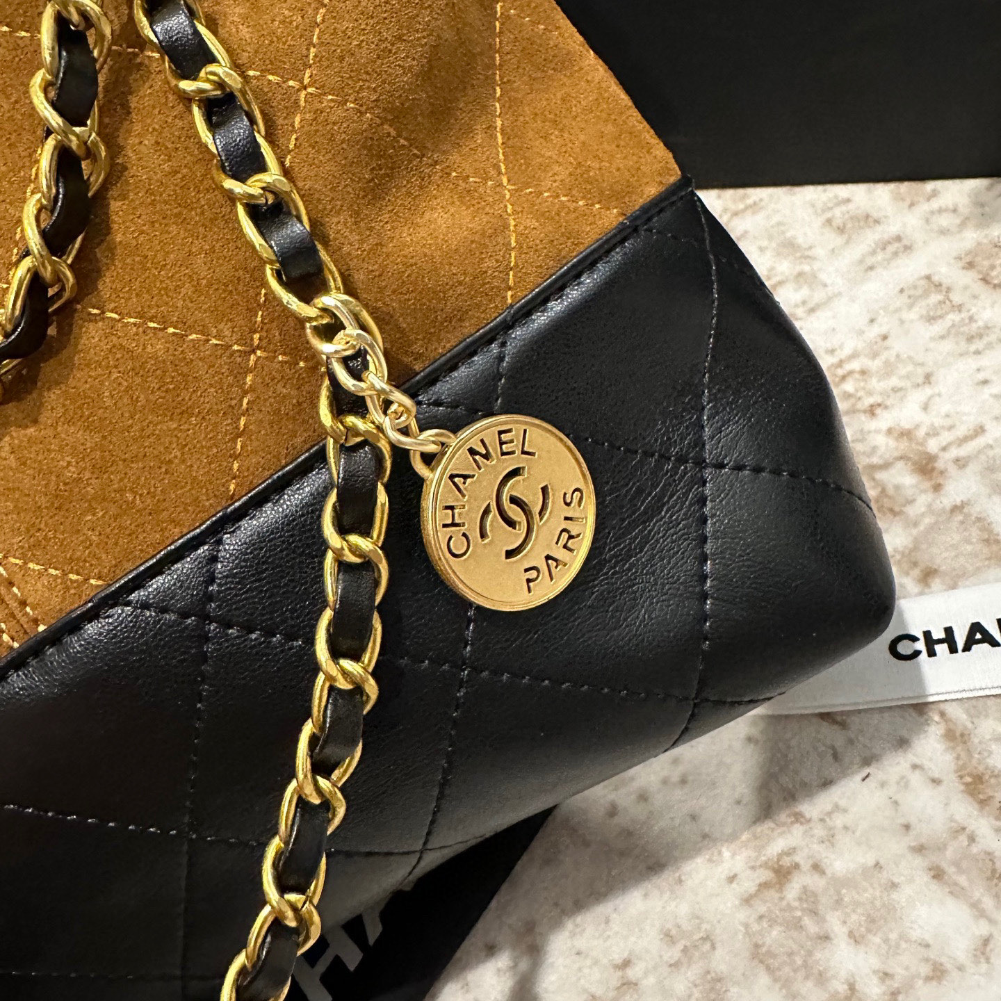 シャネル(Chanel) 新作 25B バッグ 24cm