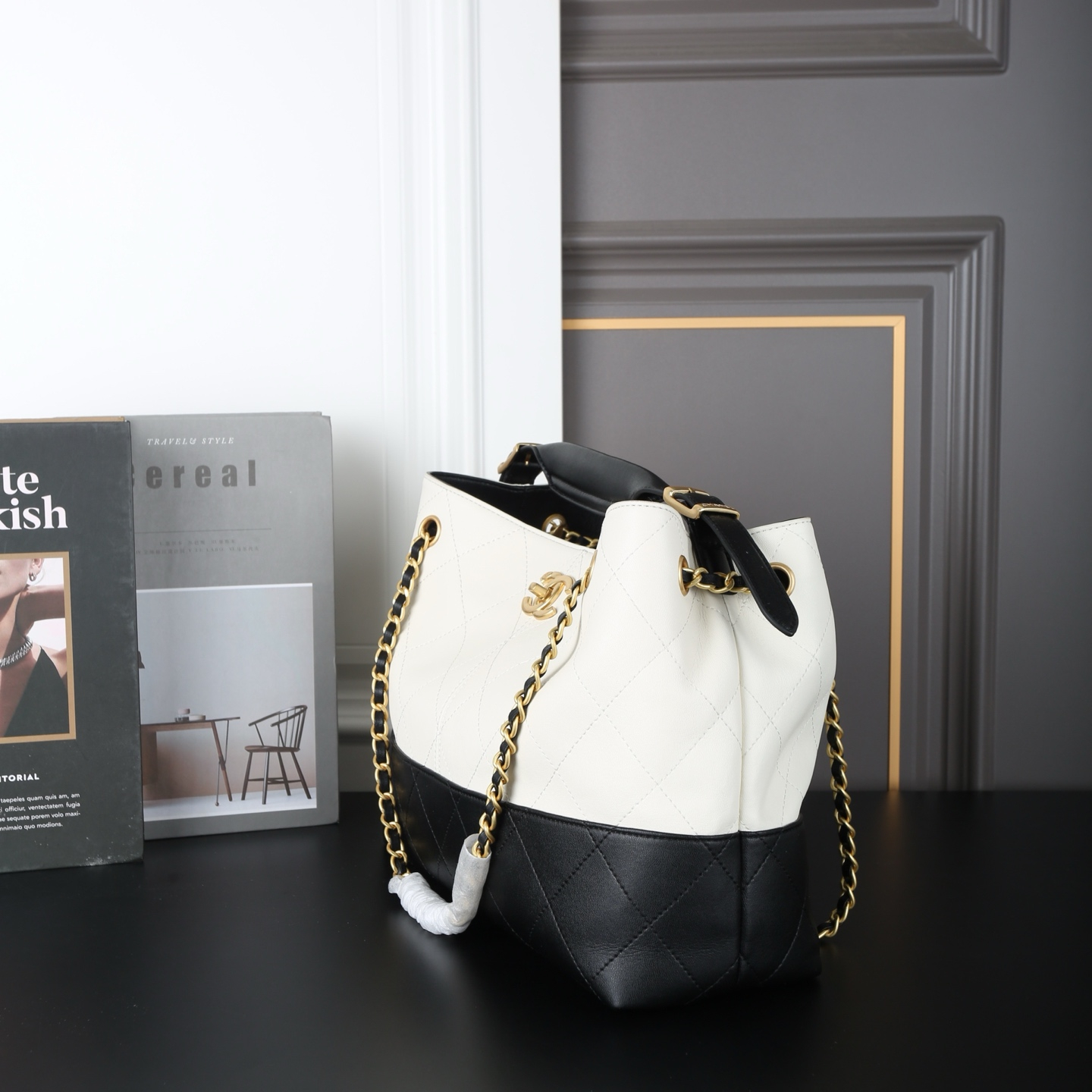 シャネル(Chanel) 新作 25A HOBO ハンドル バッグ 33X23cm