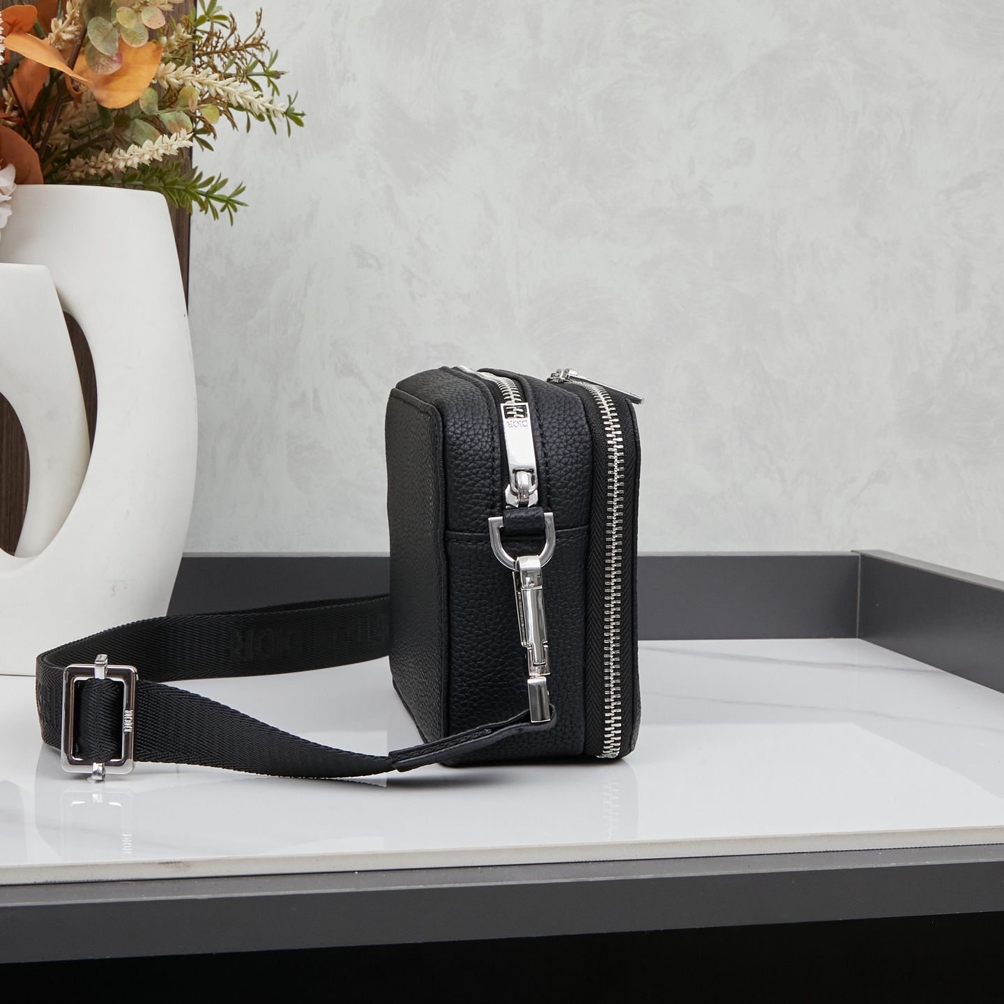 ディオール(Dior) 斜 めがけ バッグ 18x13x7cm