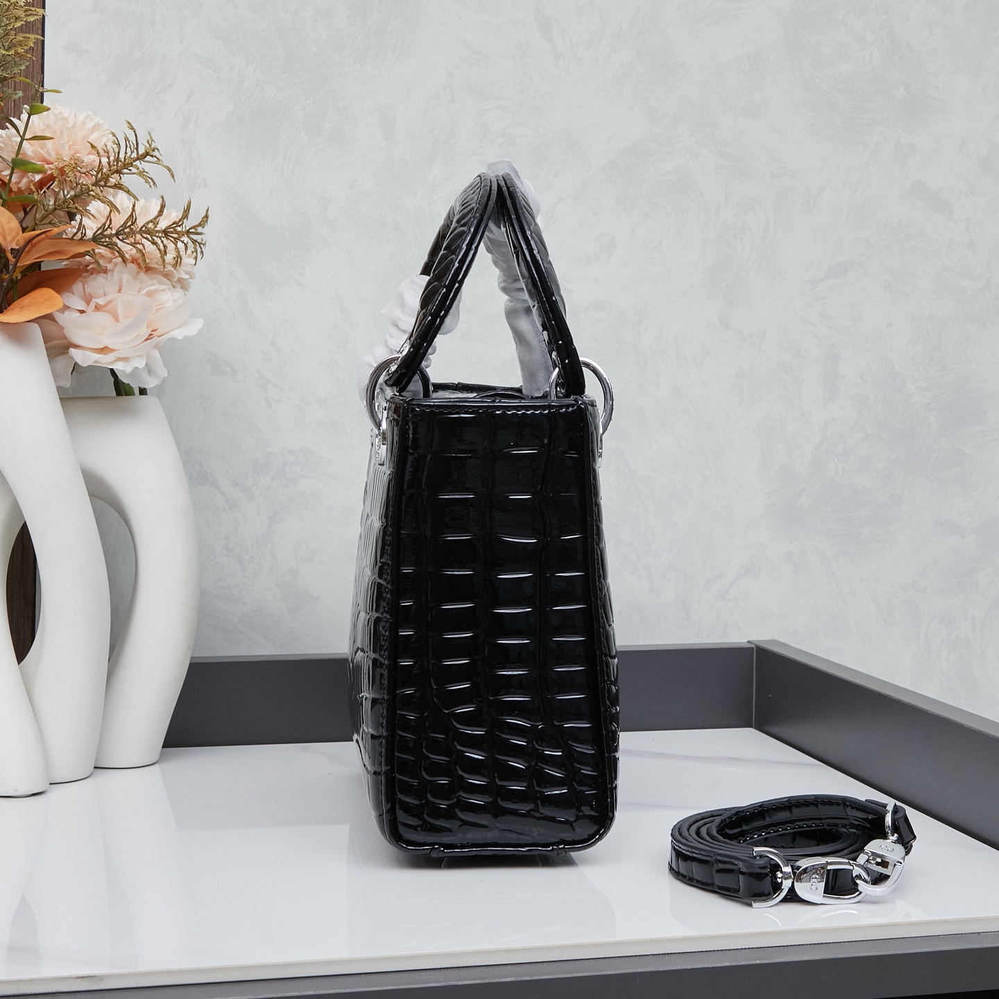 ディオール(Dior) レディース ダイアナ妃のバッグ クロコ 20x18x9cm