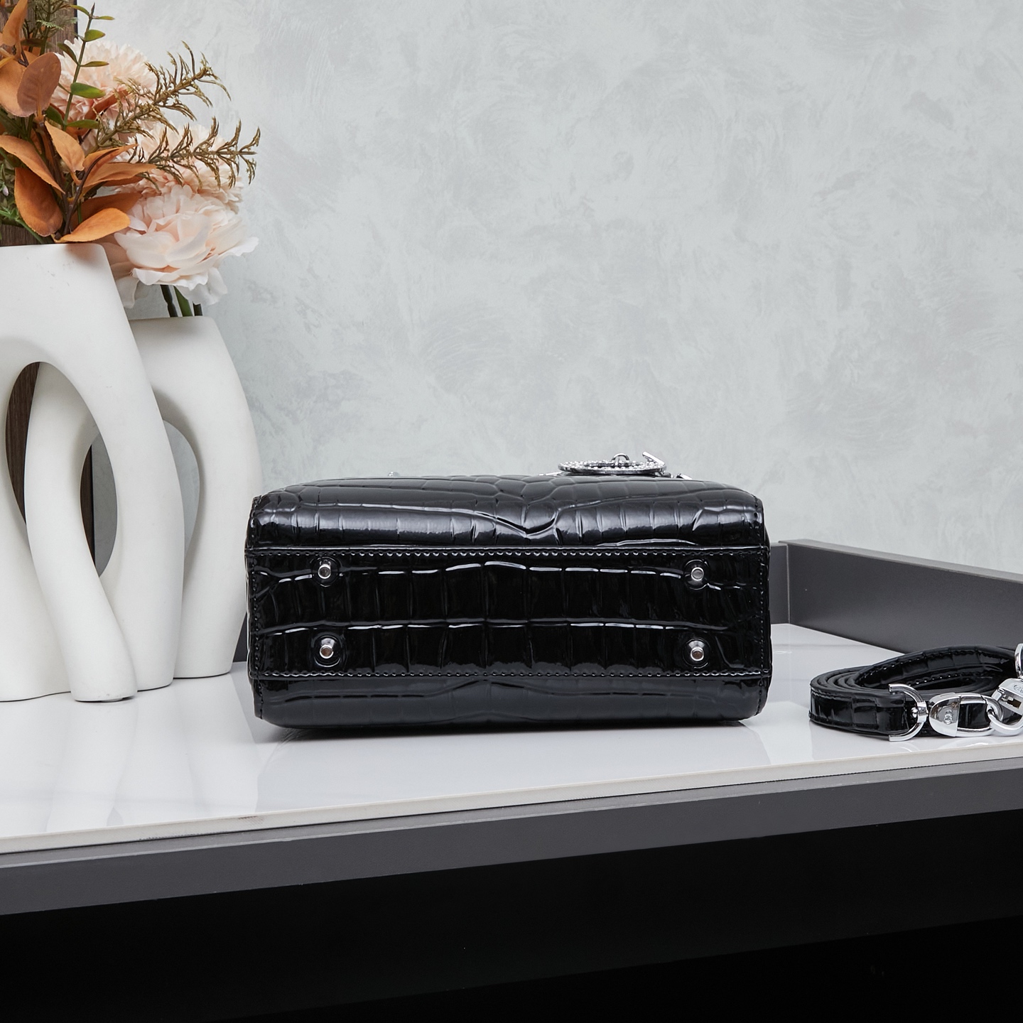 ディオール(Dior) レディース ダイアナ妃のバッグ クロコ 20x18x9cm