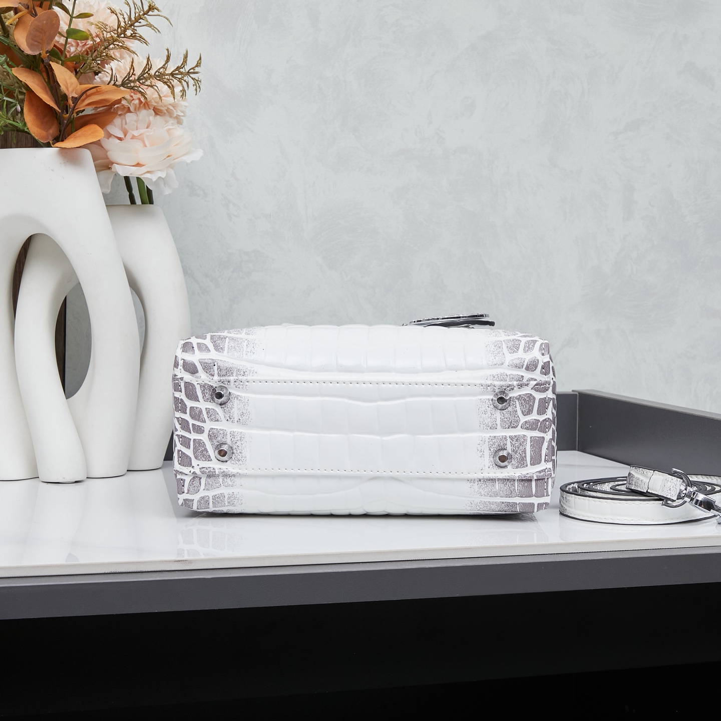 ディオール(Dior) レディース ダイアナ妃のバッグ クロコ 20x18x9cm