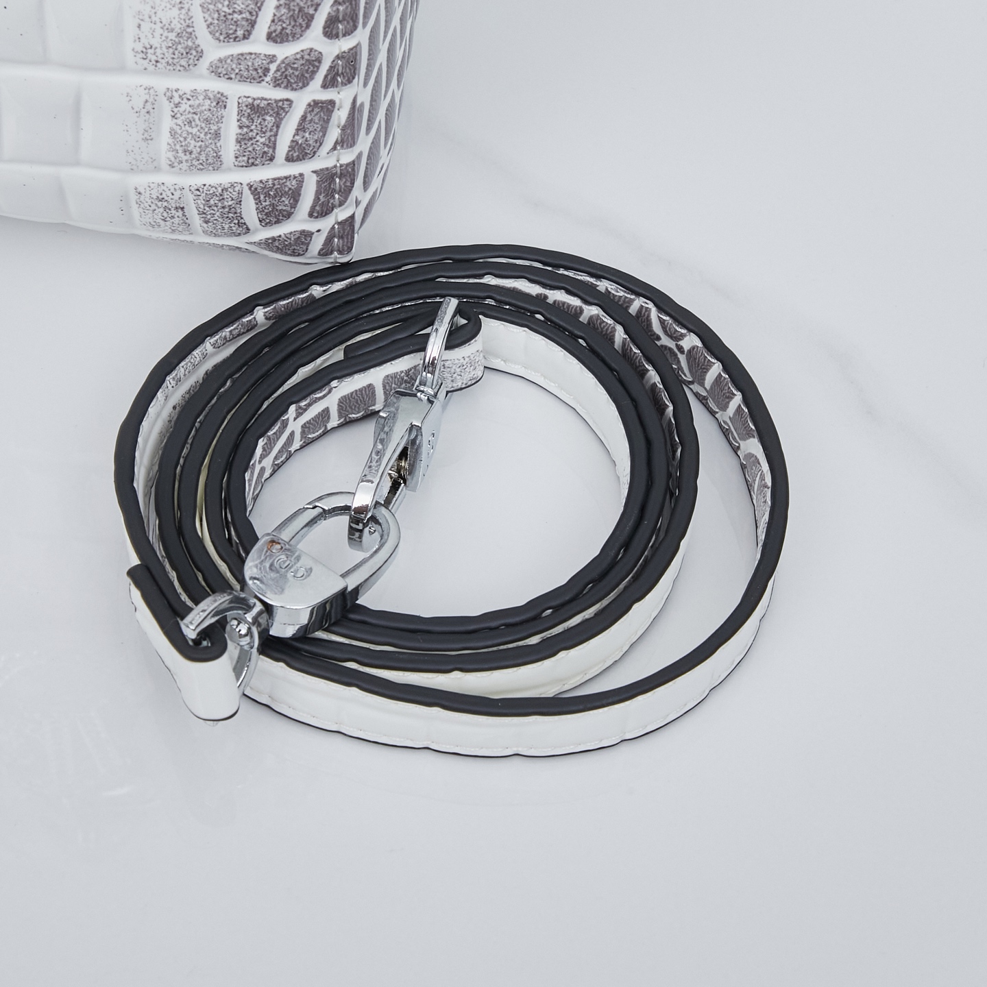 ディオール(Dior) レディース ダイアナ妃のバッグ クロコ 20x18x9cm
