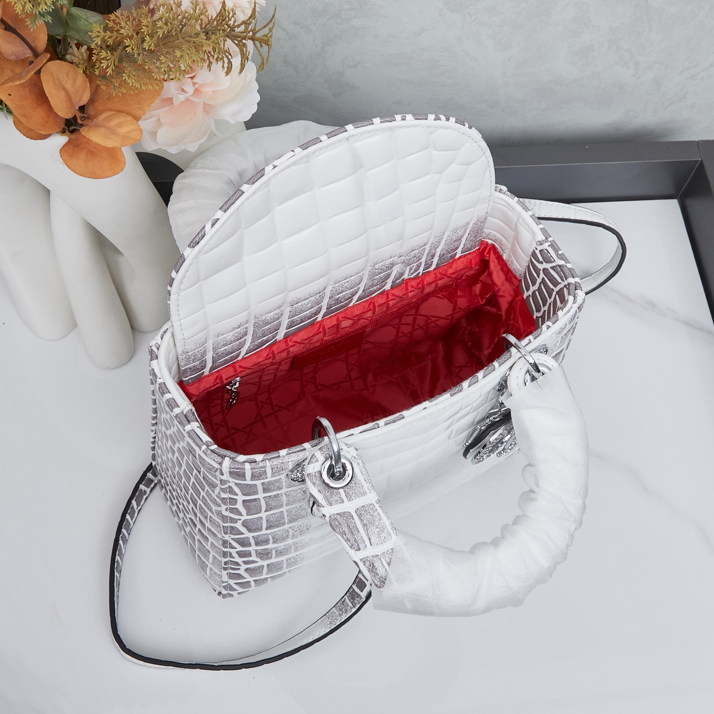 ディオール(Dior) レディース ダイアナ妃のバッグ クロコ 20x18x9cm