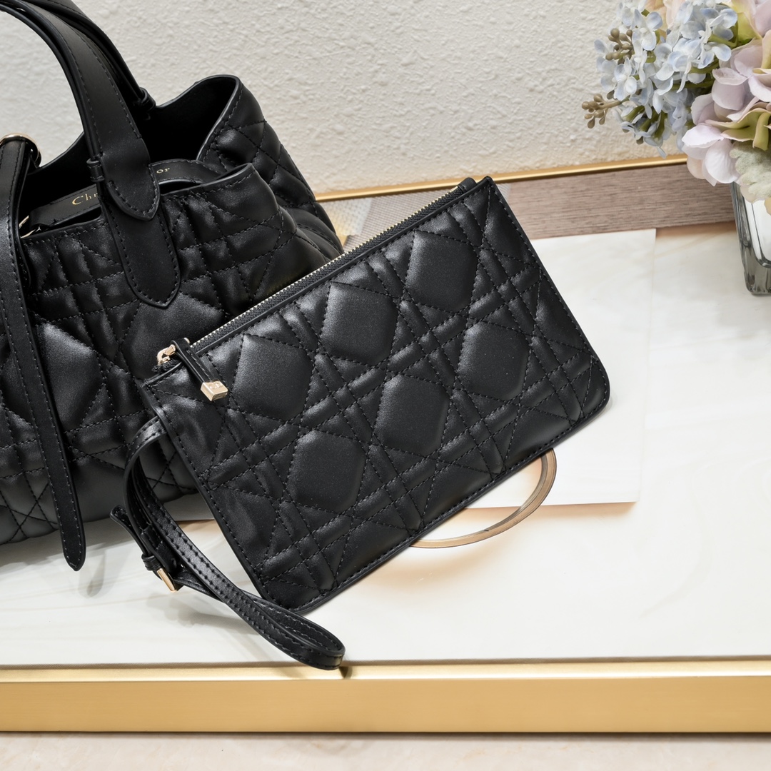 ディオール(Dior) Toujours  バッグ ショルダー 23x15x15cm