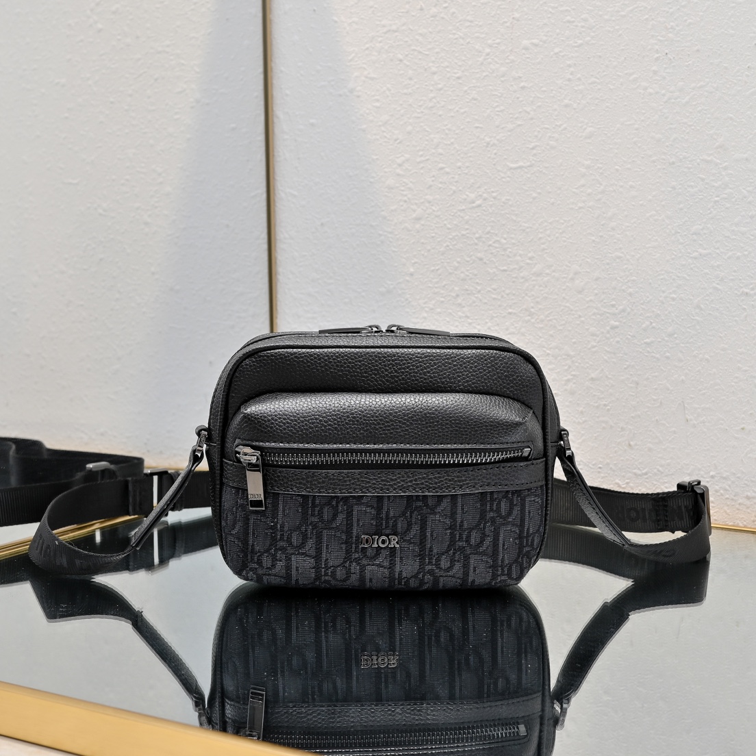 ディオール(Dior) Rider 2.0 バッグ  ショルダー 18.5×13.5×7cm