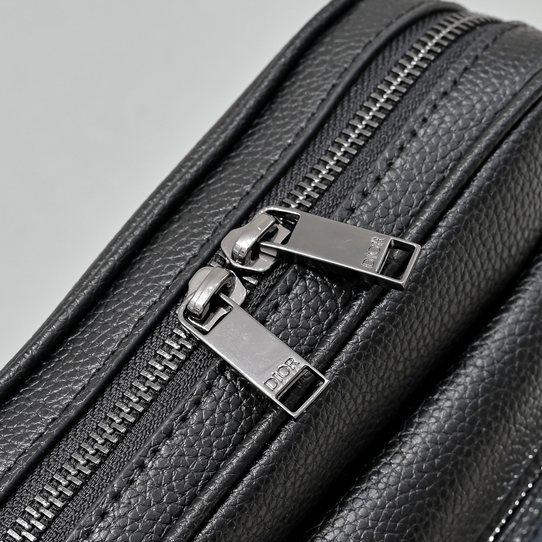 ディオール(Dior) Rider 2.0 バッグ  ショルダー 18.5×13.5×7cm