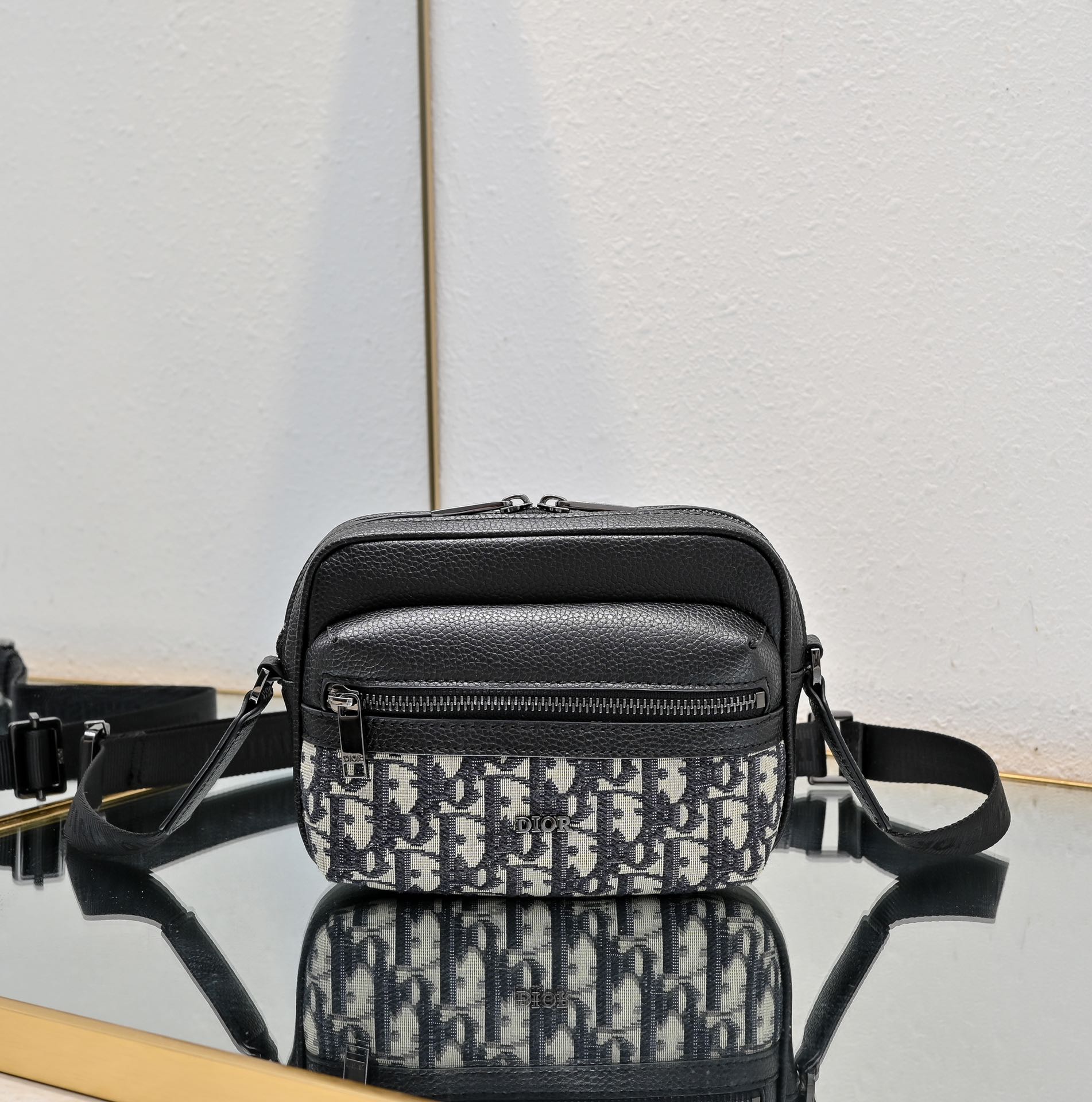 ディオール(Dior) Rider 2.0 バッグ  ショルダー 18.5×13.5×7cm