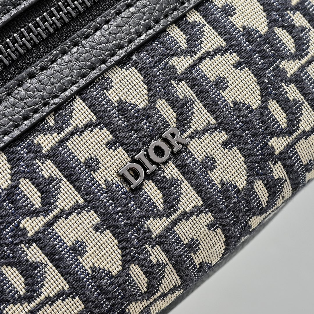 ディオール(Dior) Rider 2.0 バッグ  ショルダー 18.5×13.5×7cm