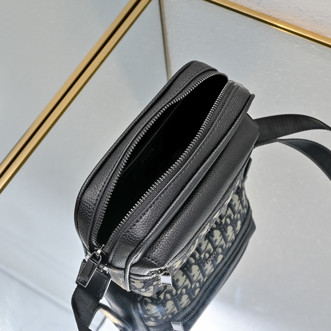 ディオール(Dior) Rider 2.0 バッグ  ショルダー 18.5×13.5×7cm