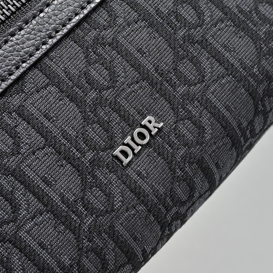 ディオール(Dior) Rider 2.0 バッグ  ショルダー 23 x 17 x 7.5cm