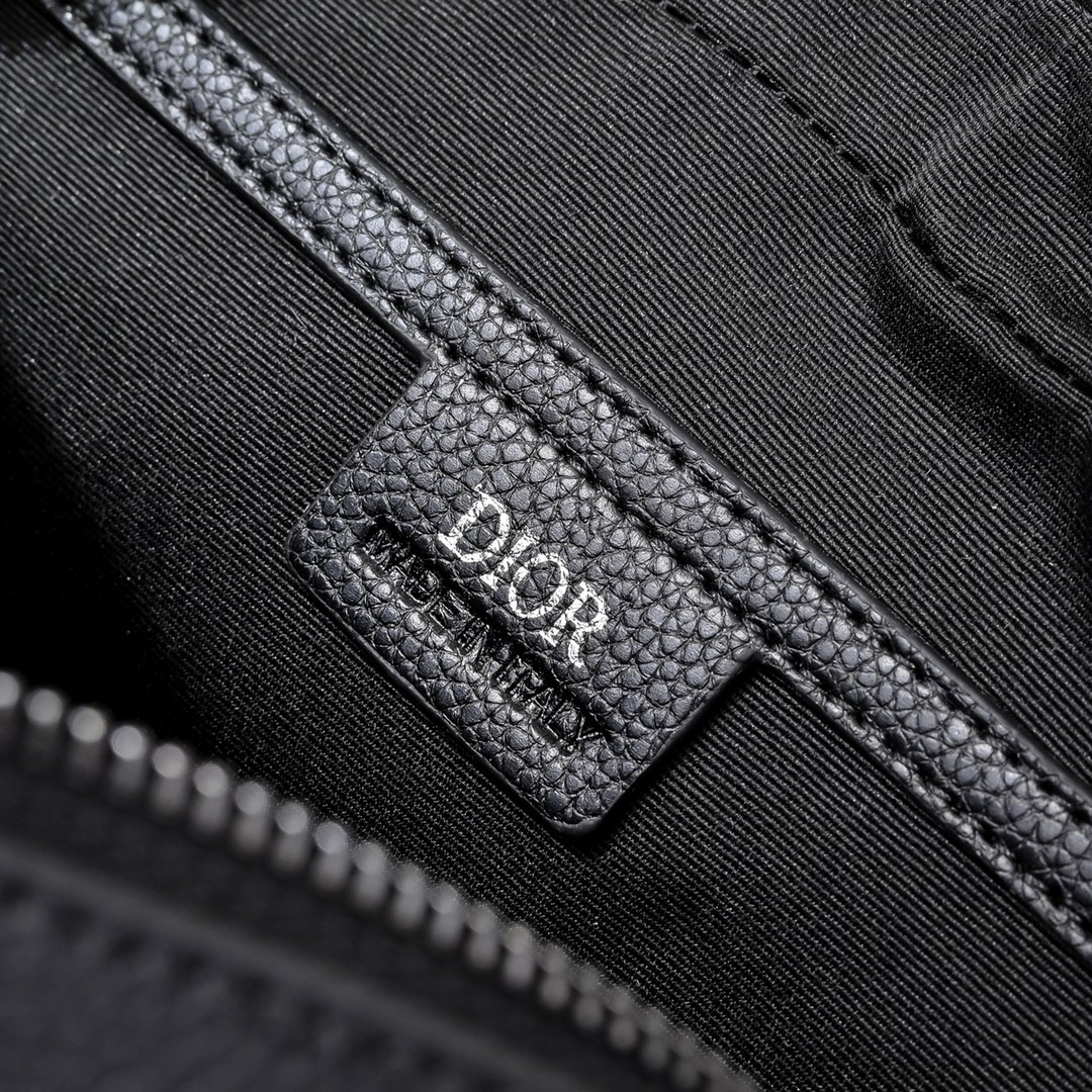 ディオール(Dior) Rider 2.0 バッグ  ショルダー 23 x 17 x 7.5cm