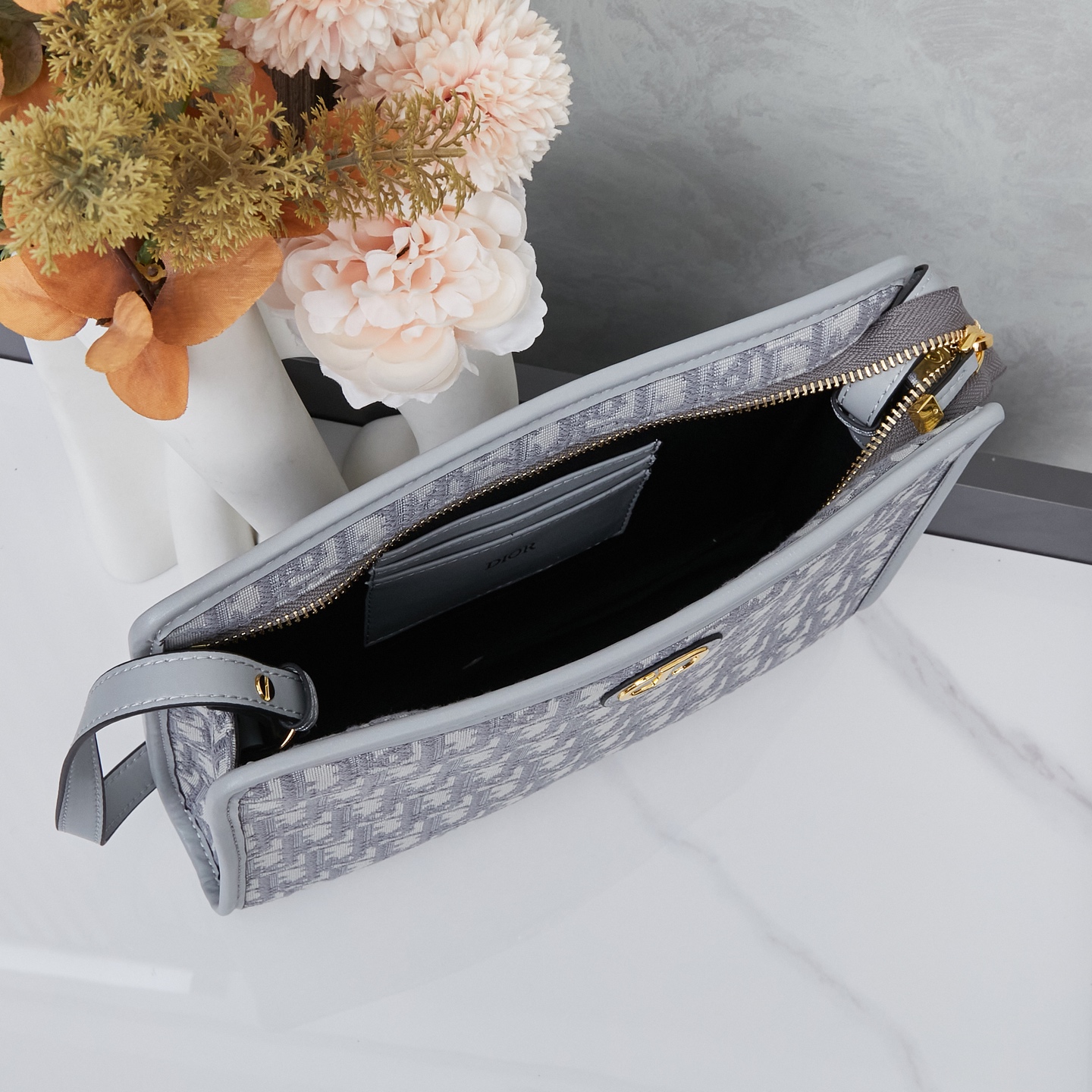 ディオール(Dior) MONTAIGNE POUCH バッグ  ショルダー 27 x 20 x 6cm