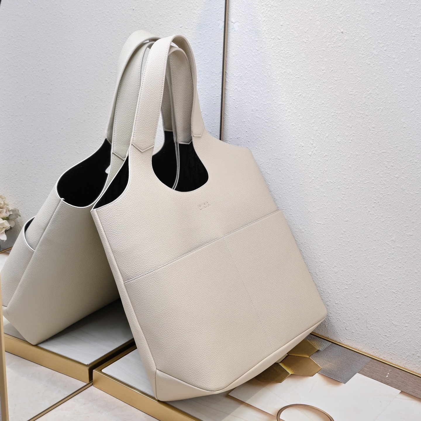 ディオール(Dior)新作 Privé トート  バッグ  39.5 x35x15cm
