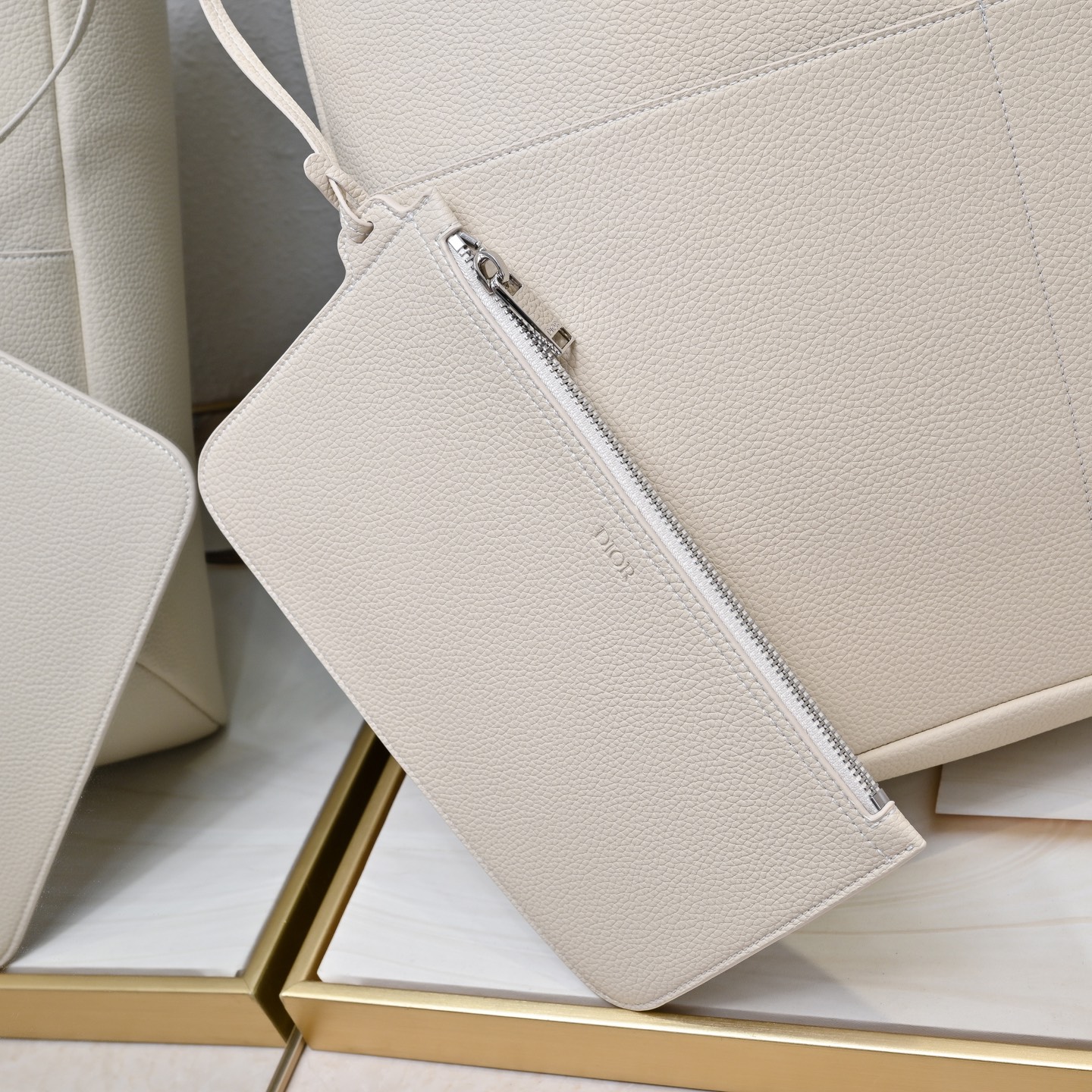 ディオール(Dior)新作 Privé トート  バッグ  39.5 x35x15cm