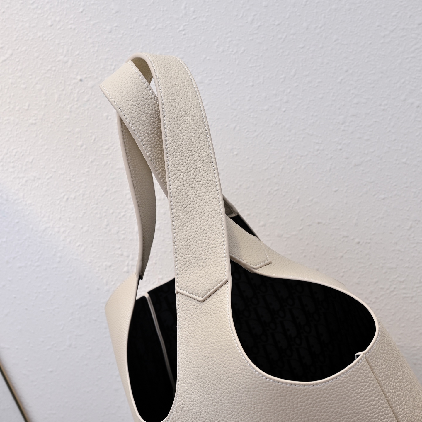 ディオール(Dior)新作 Privé トート  バッグ  39.5 x35x15cm