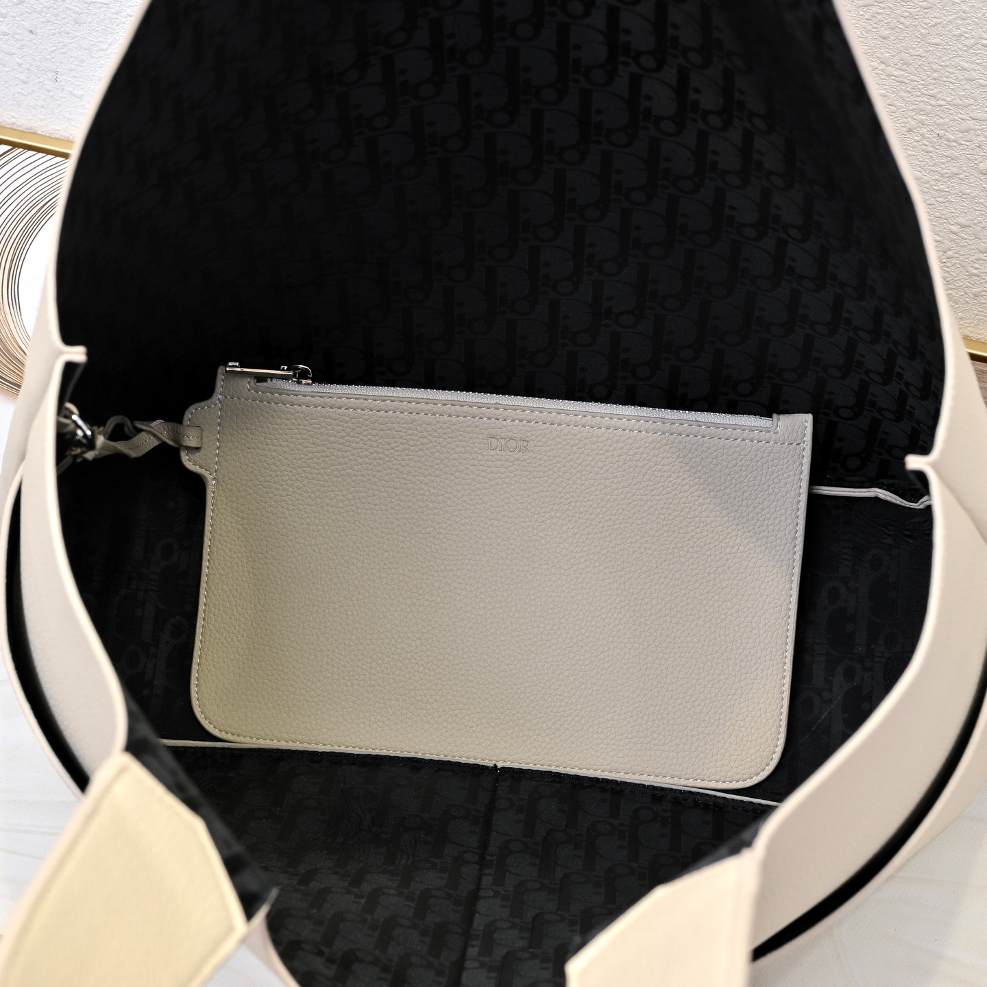 ディオール(Dior)新作 Privé トート  バッグ  39.5 x35x15cm