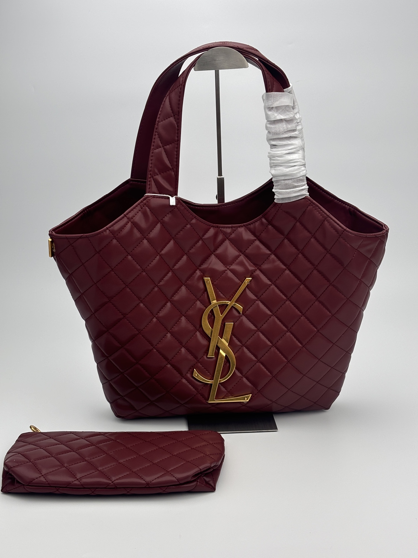 サンローラン(YSL) 新作 𝗜𝗖𝗔𝗥𝗘 バッグ 50 代 34-52x36x8cm