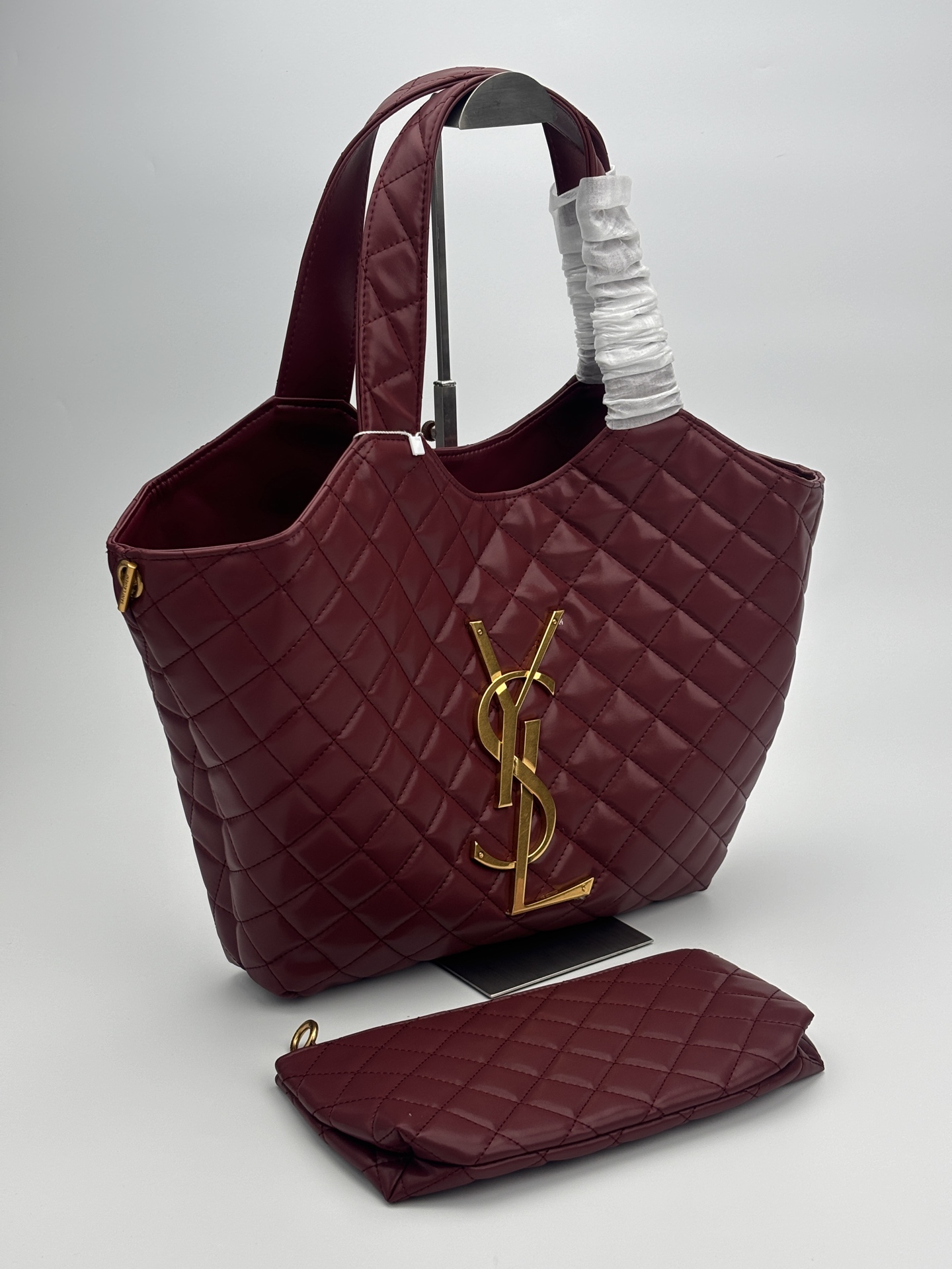 サンローラン(YSL) 新作 𝗜𝗖𝗔𝗥𝗘 バッグ 50 代 34-52x36x8cm