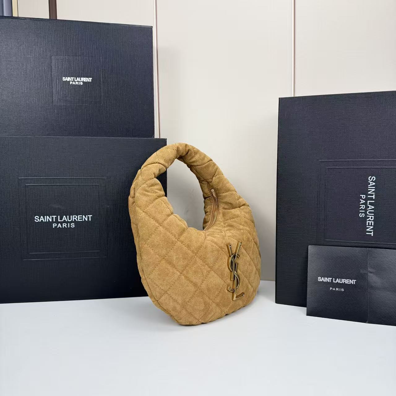 サンローラン(YSL) ICARINO バッグ  17X13X3cm