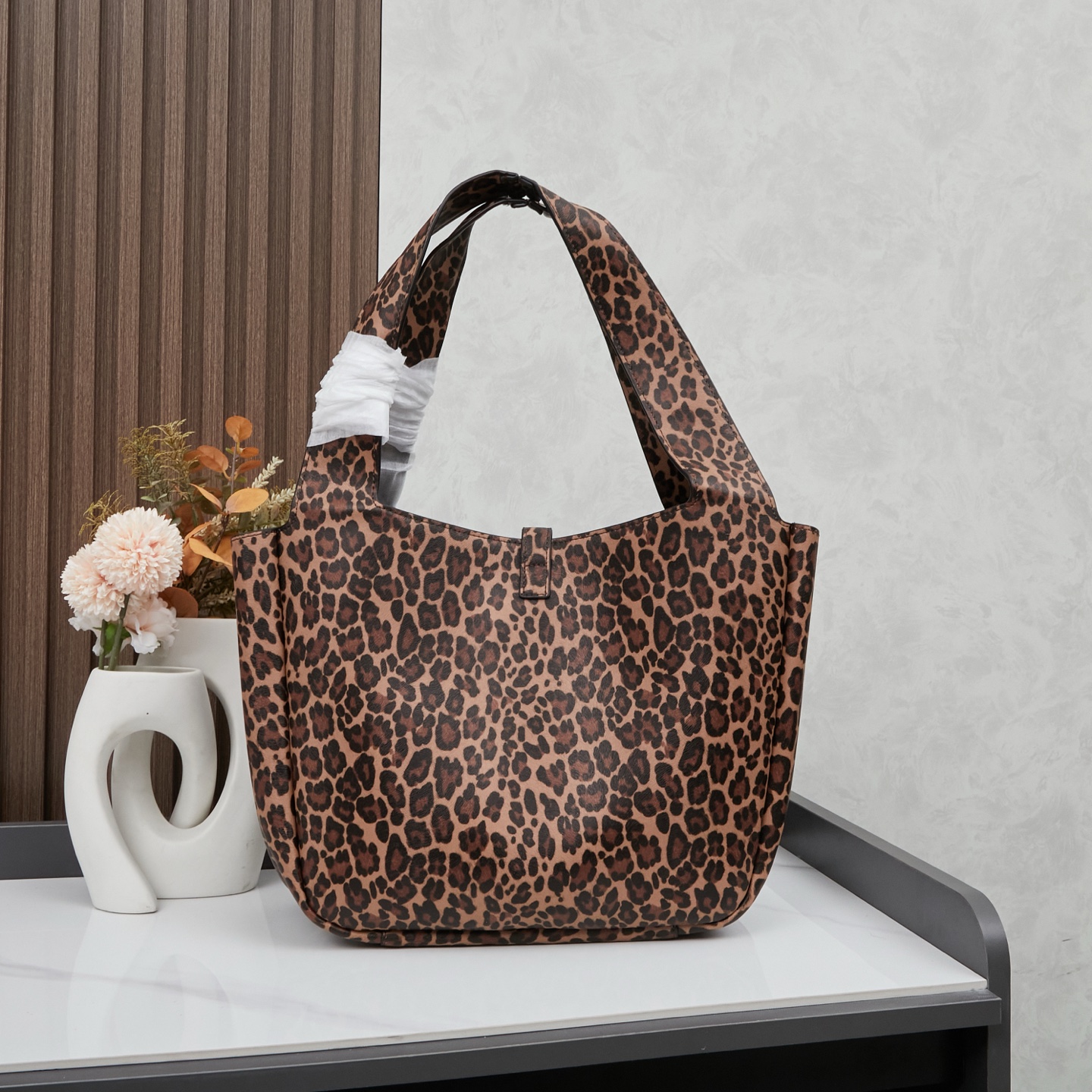 サンローラン(YSL) 新作 Le 5à7 Bea バッグ 38x27x13cm