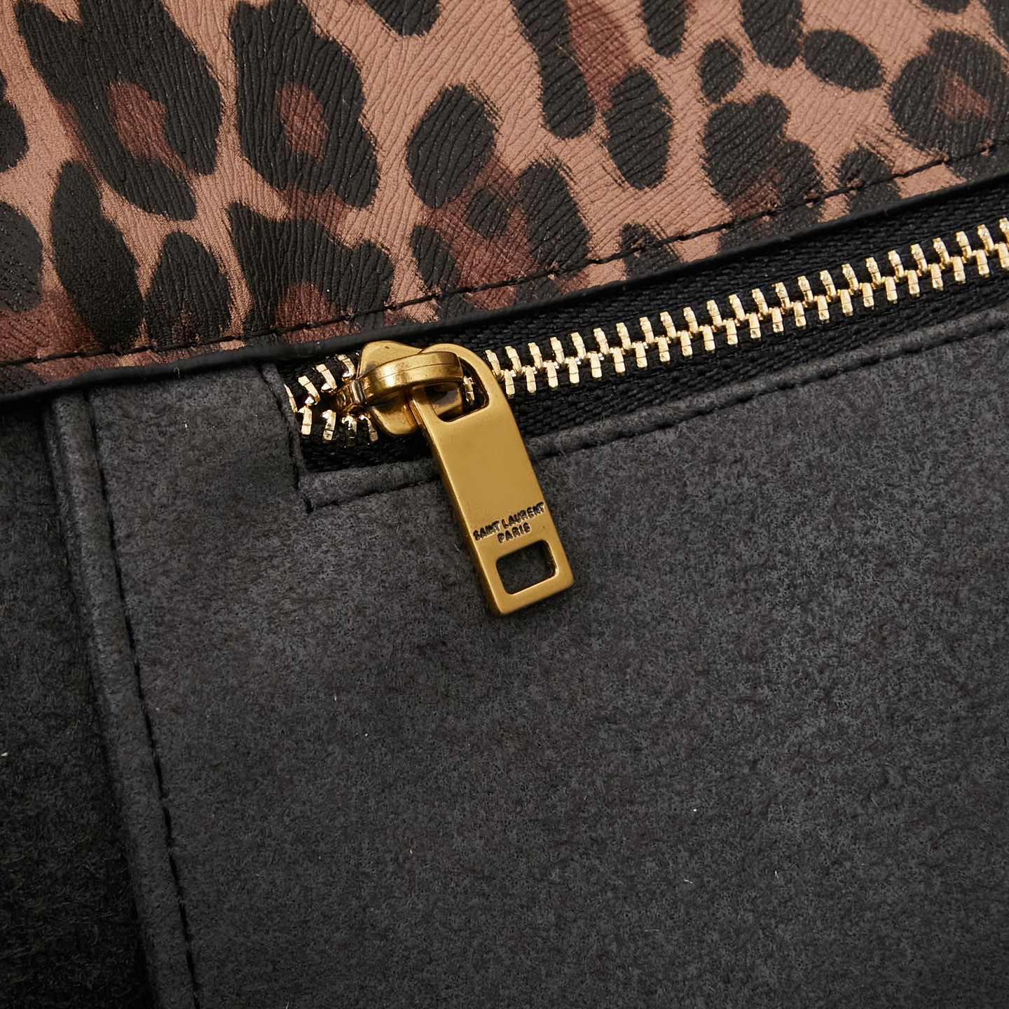 サンローラン(YSL) 新作 Le 5à7 Bea バッグ 38x27x13cm