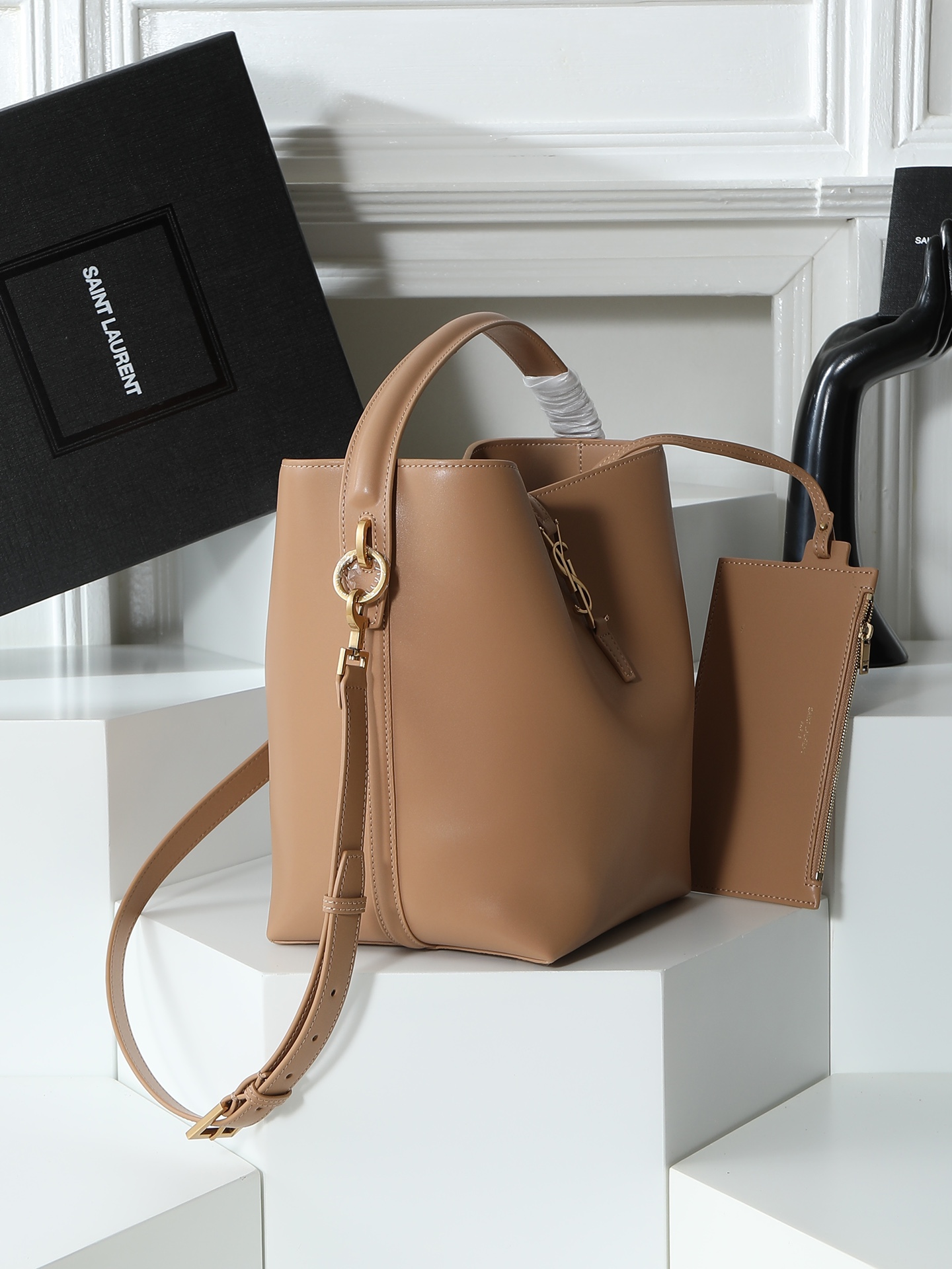 サンローラン(YSL) 新作 LE 5À7 バッグ 26×20×12cm