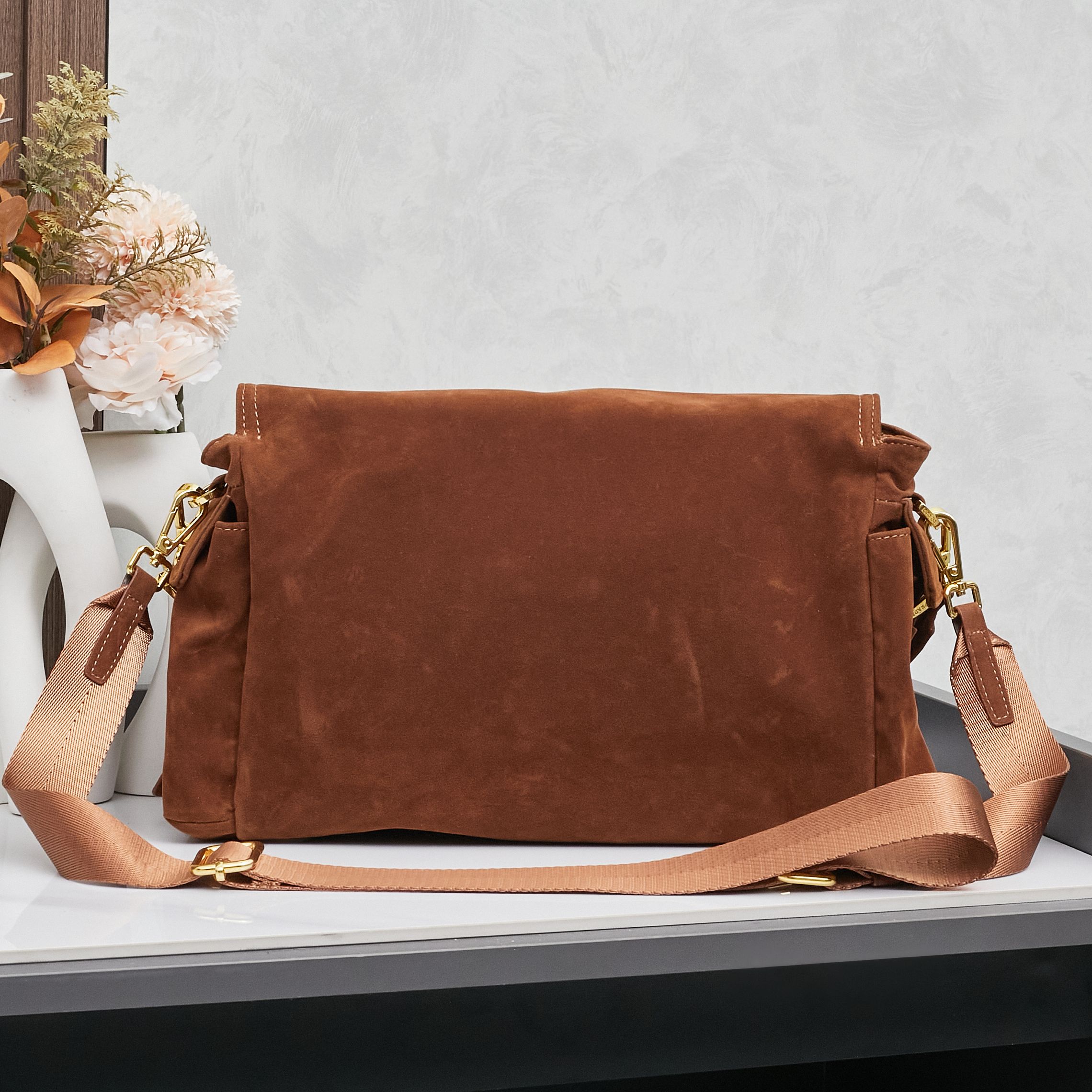 PRADA(プラダ) スエード 肩掛け バッグ 28x22x11cm
