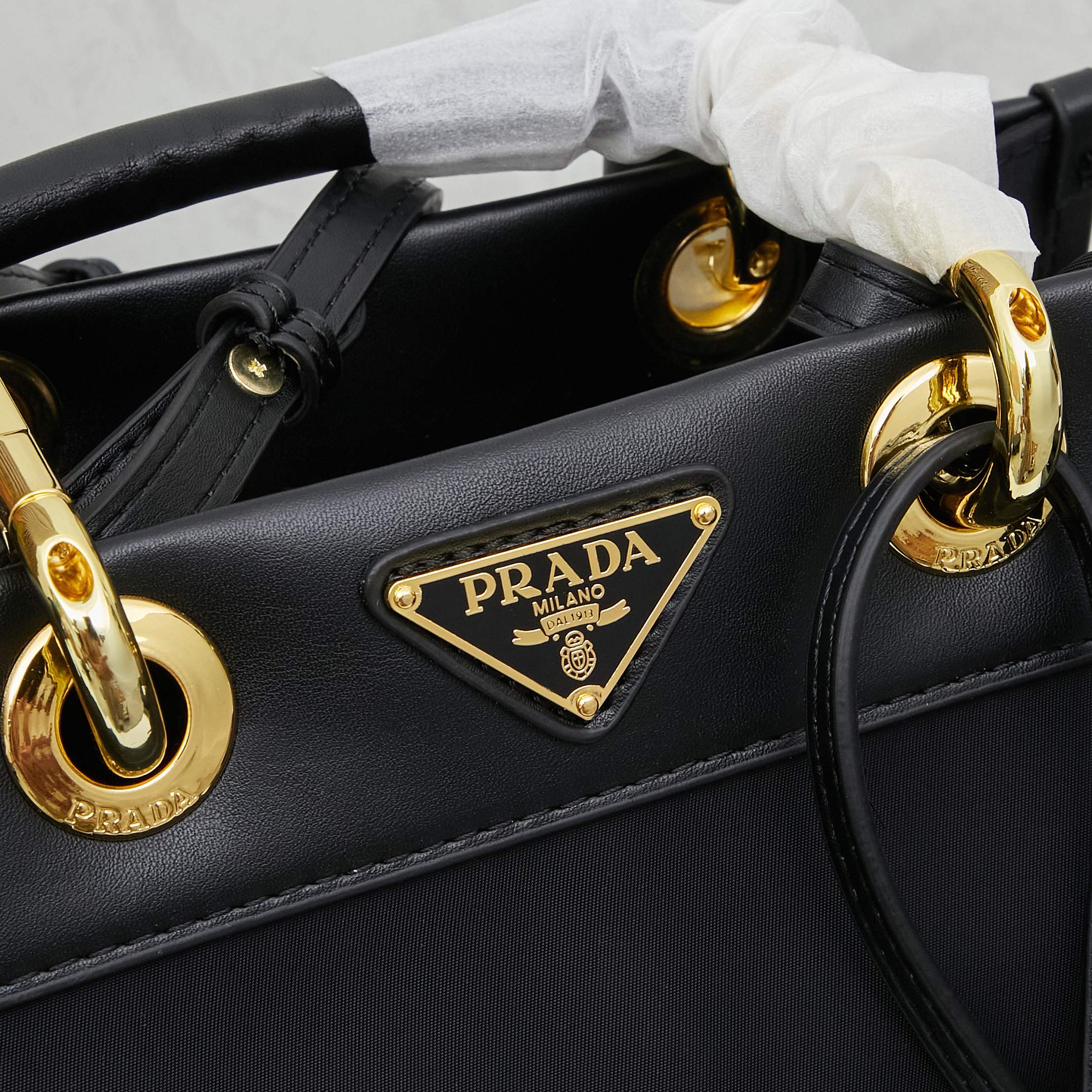 PRADA(プラダ)  トート バッグ 黒 23x28x15cm