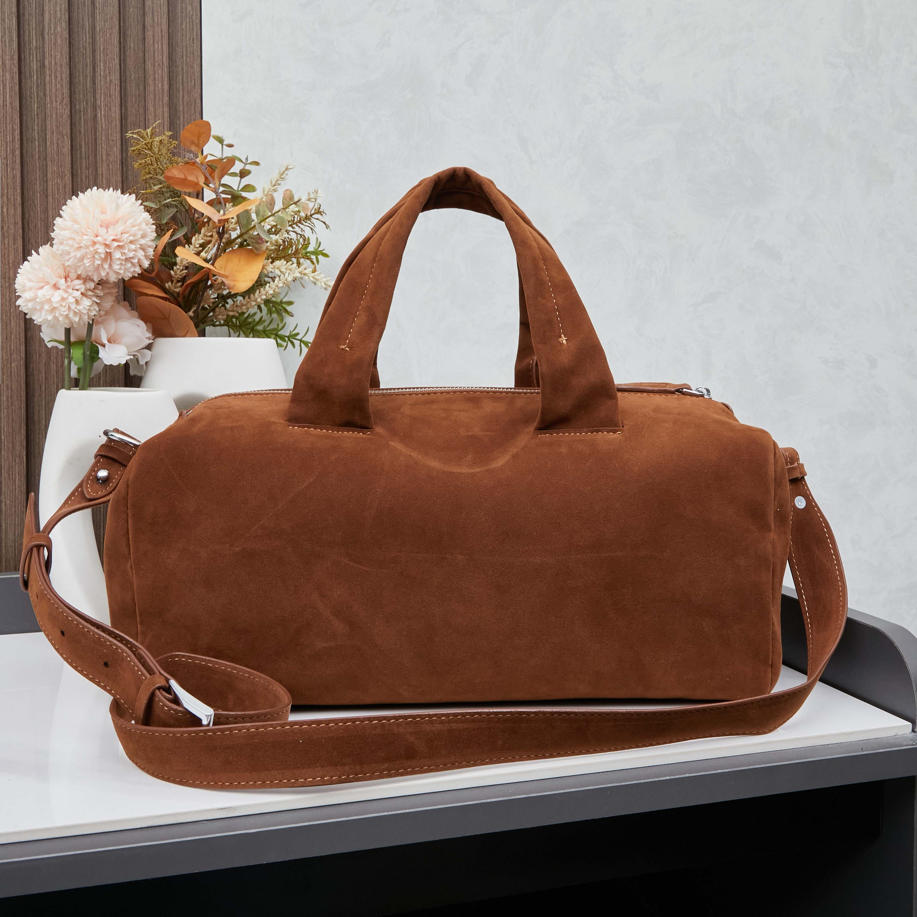 PRADA(プラダ)  肩掛け バッグ ダチョウ 36x16x16cm