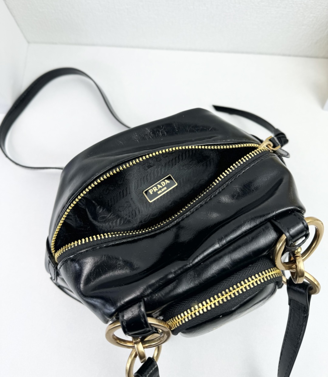 PRADA(プラダ)  肩掛け バッグ 15x15cm